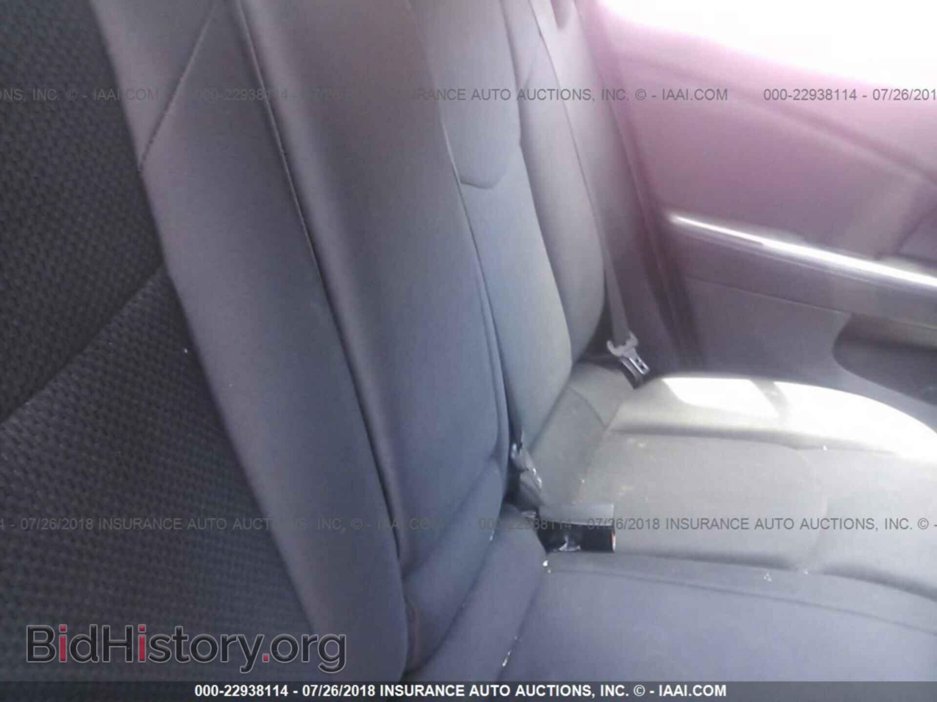 2013 Chrysler 200 - VIN: 1C3CCBBB9DN702278 - Photo 8