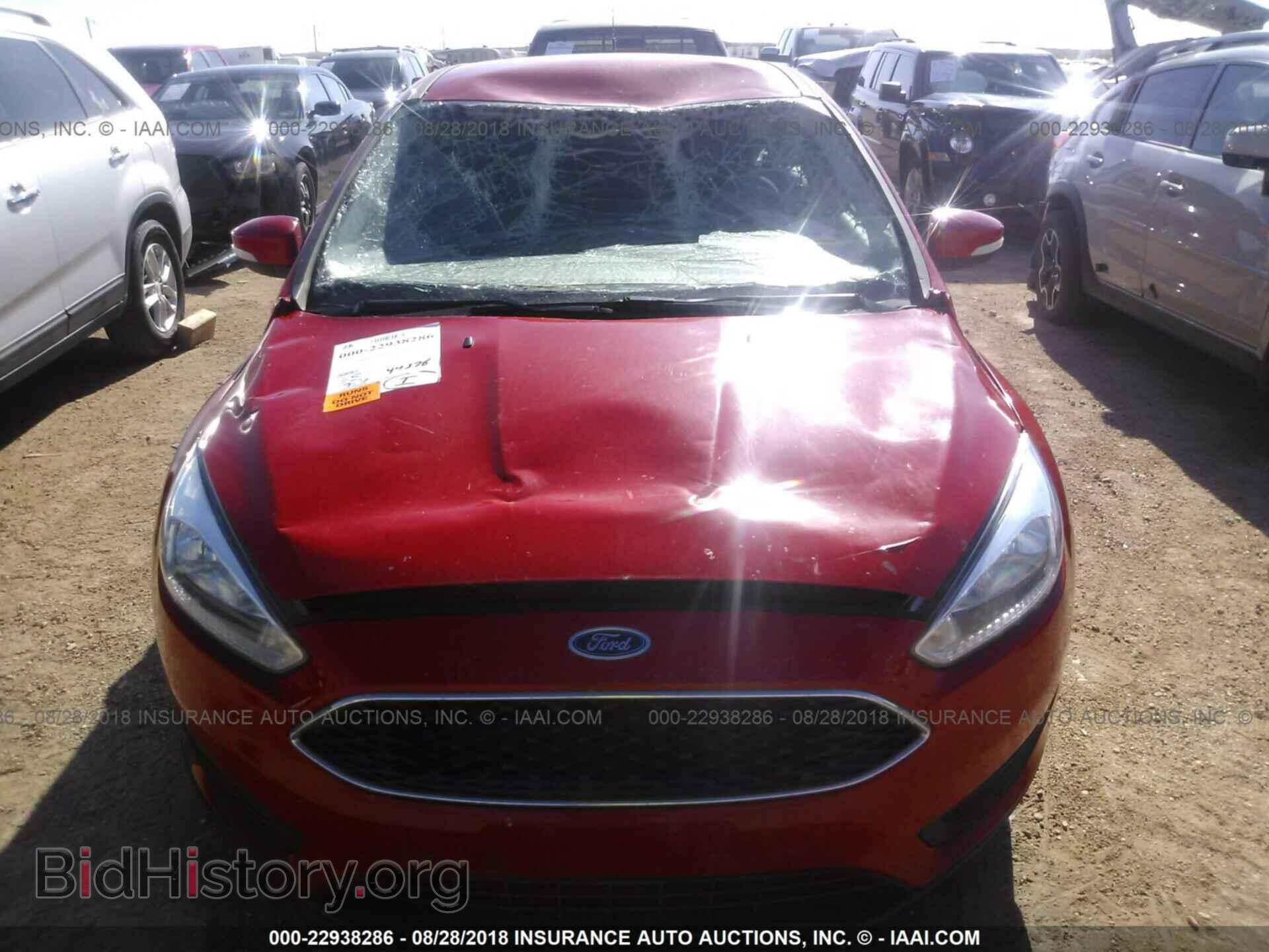 2015 Ford Focus - VIN: 1FADP3K27FL277173 - Photo 6