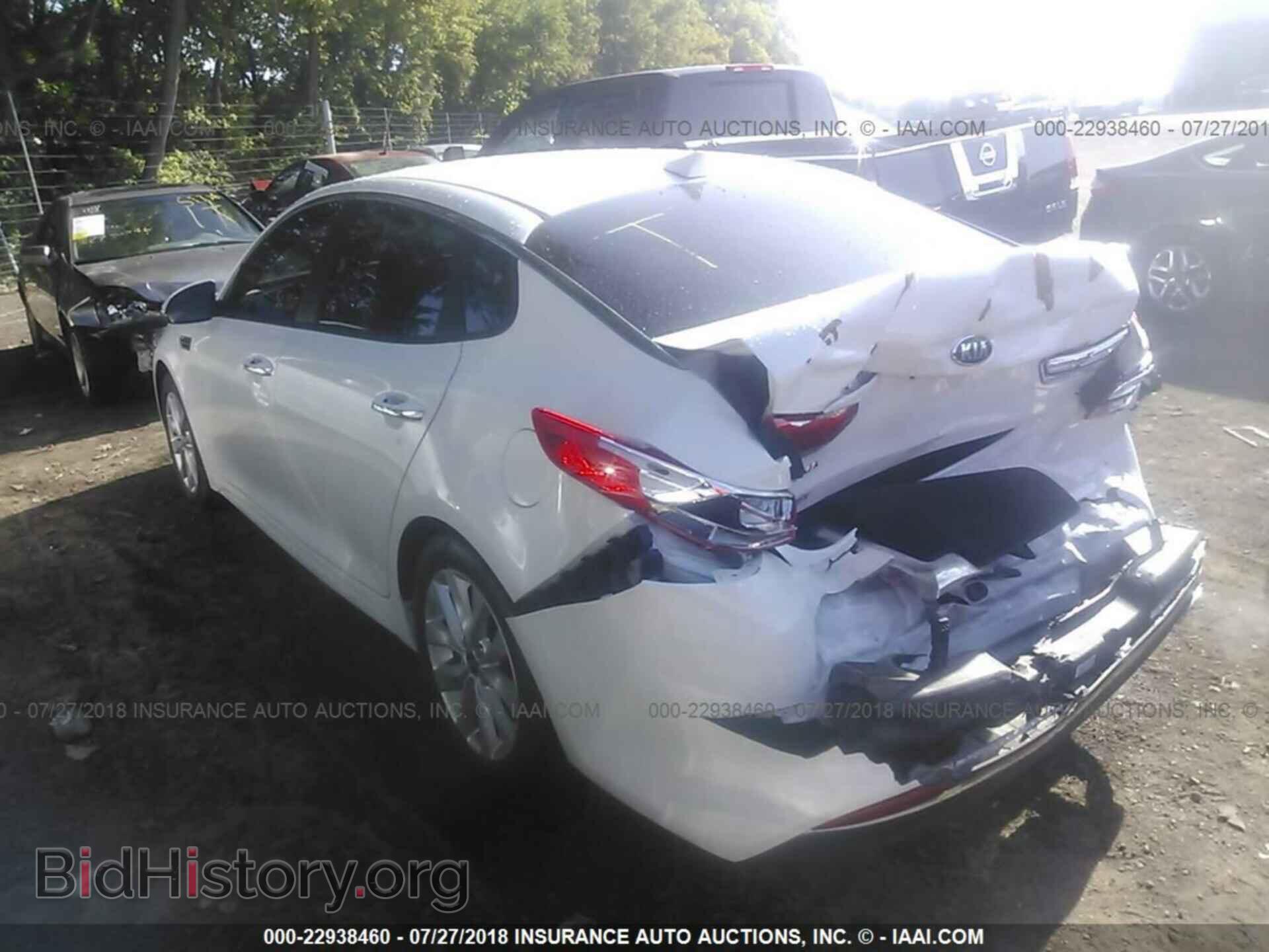 2016 Kia Optima - VIN: 5XXGT4L34GG084335 - Photo 3