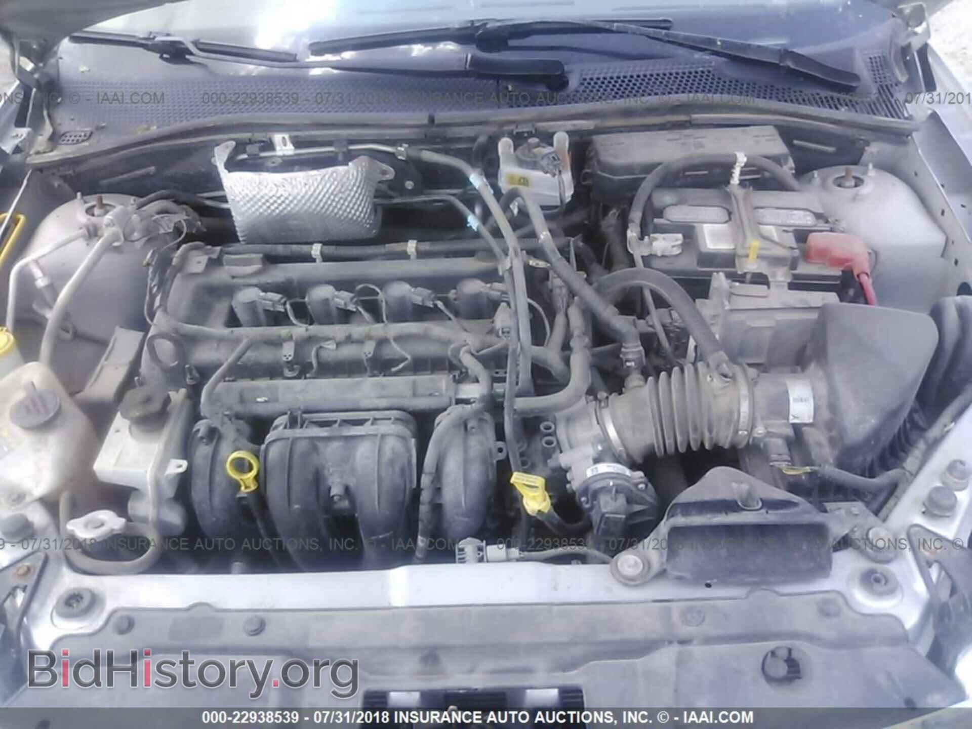 2011 Ford Focus - VIN: 1FAHP3FN1BW126828 - Фото 10