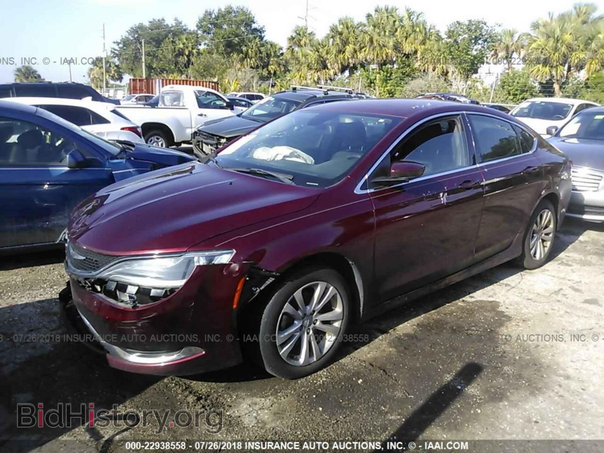 2016 Chrysler 200 - VIN: 1C3CCCAB4GN117555 - Фото 2