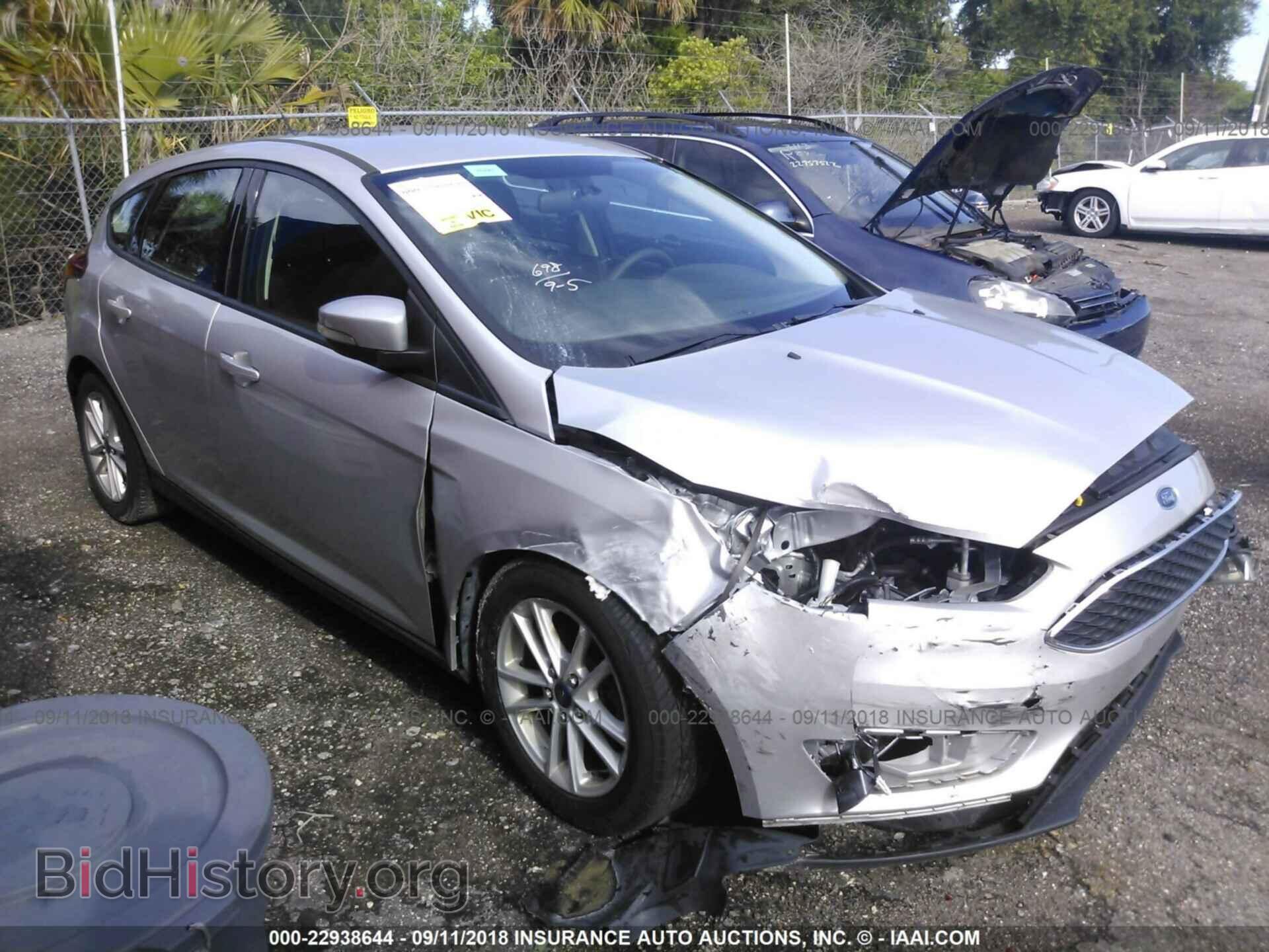 Photo 1FADP3K22FL223022 - Ford Focus 2015