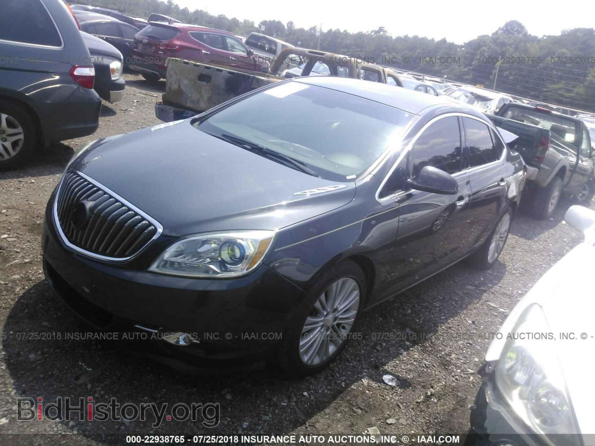 2014 Buick Verano - VIN: 1G4PP5SK1E4137580 - Photo 2