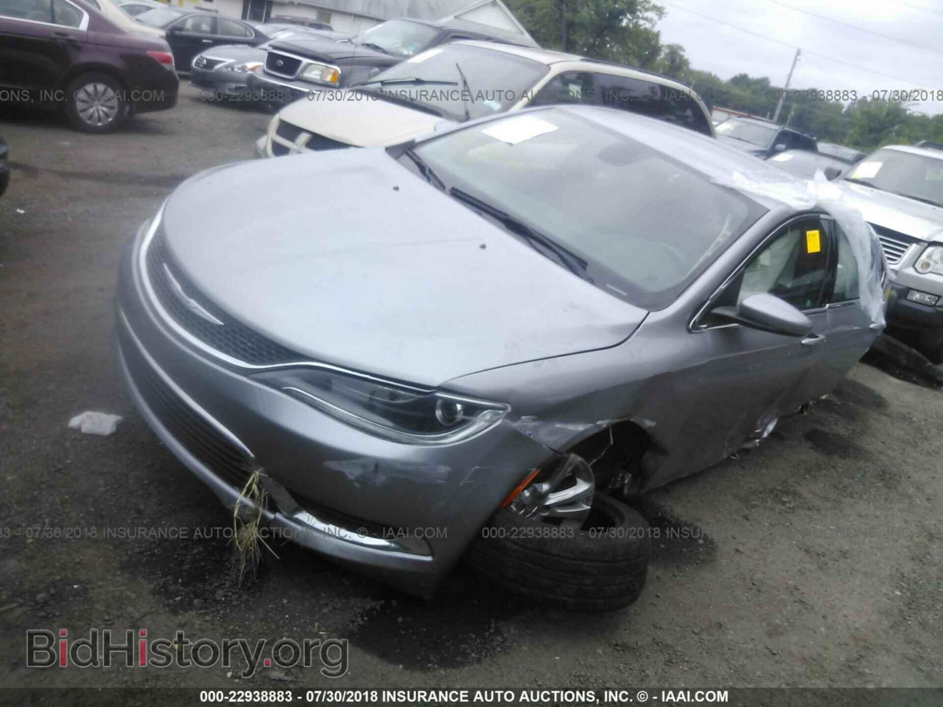 2015 Chrysler 200 - VIN: 1C3CCCAB9FN603020 - Photo 2