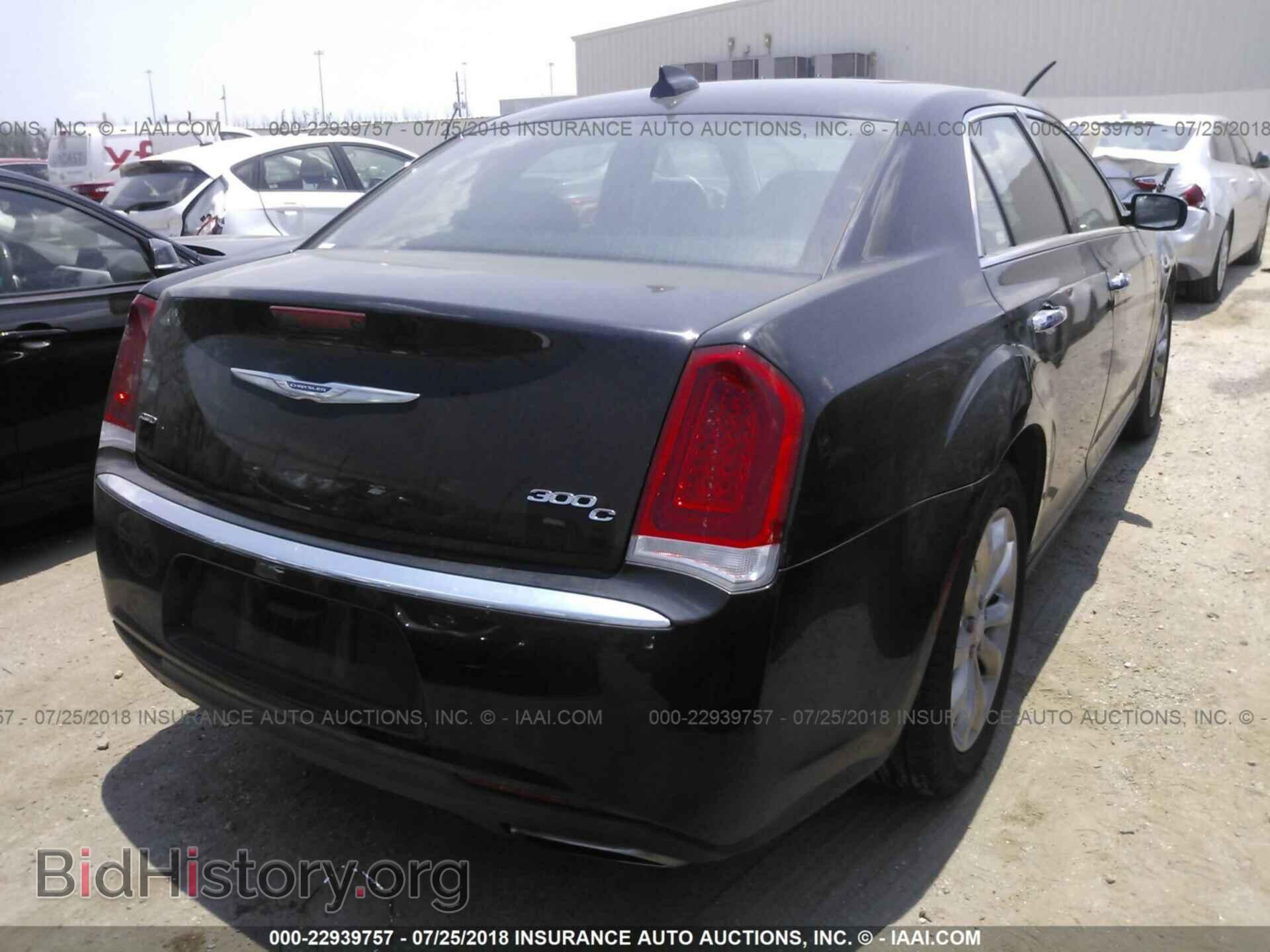 2017 Chrysler 300c - VIN: 2C3CCAKG2HH616511 - Фото 4