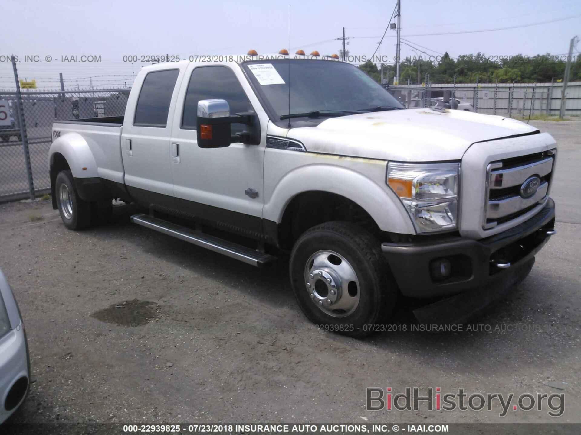 Photo 1FT8W3DT5FED39081 - Ford F350 2015
