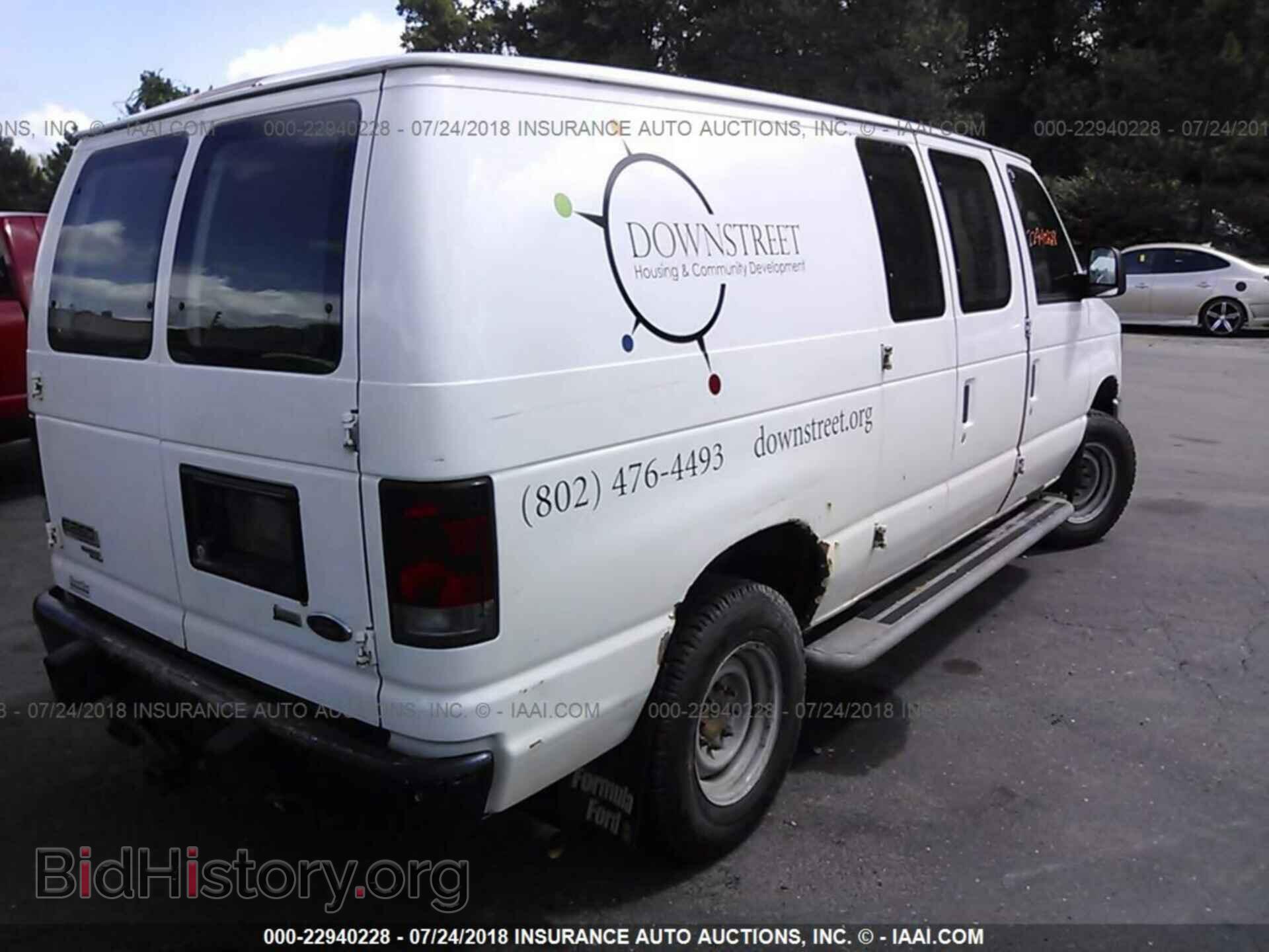 2011 Ford Econoline - VIN: 1FTNE2EW3BDA87761 - Photo 4