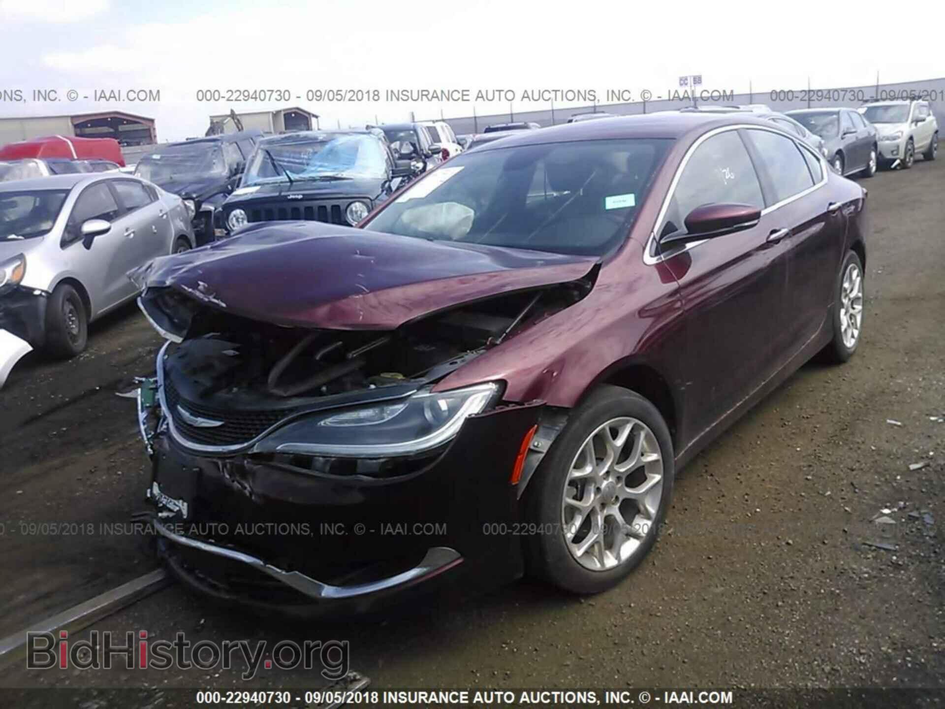 2015 Chrysler 200 - VIN: 1C3CCCEG0FN557146 - Photo 2