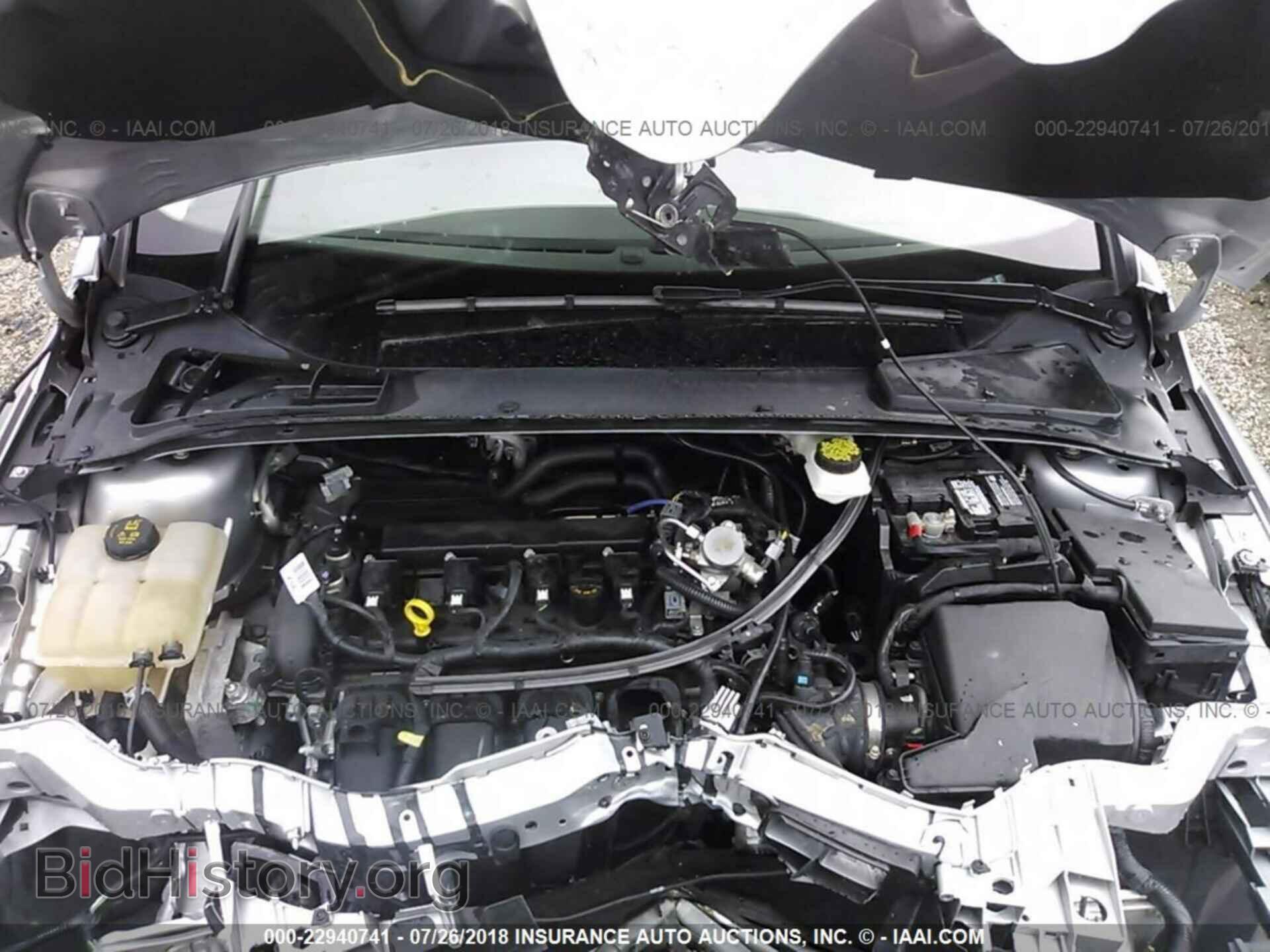 2017 Ford Focus - VIN: 1FADP3F21HL237684 - Photo 10
