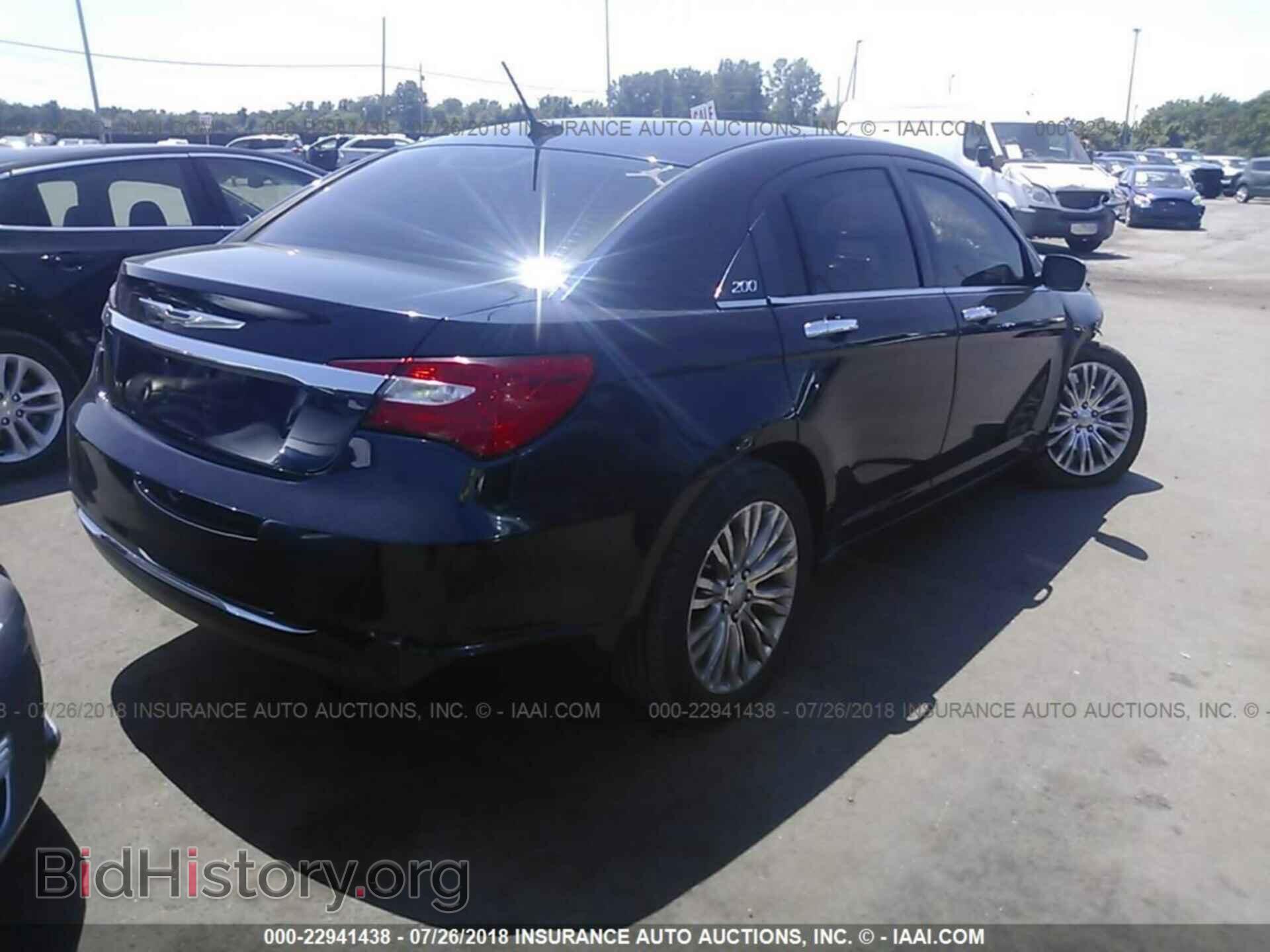 2012 Chrysler 200 - VIN: 1C3CCBCB6CN330105 - Фото 4
