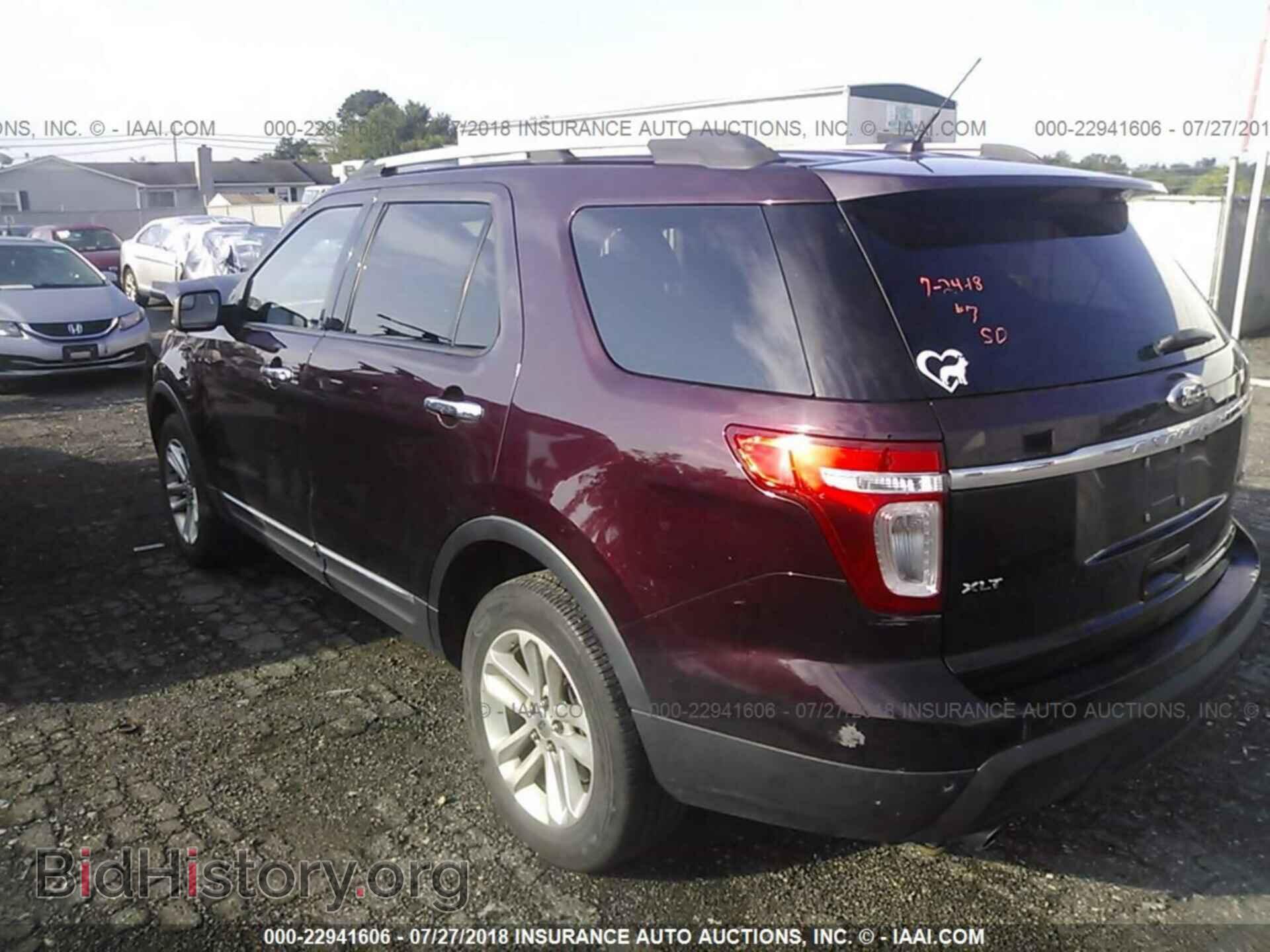 2011 Ford Explorer - VIN: 1FMHK8D82BGA19604 - Фото 3