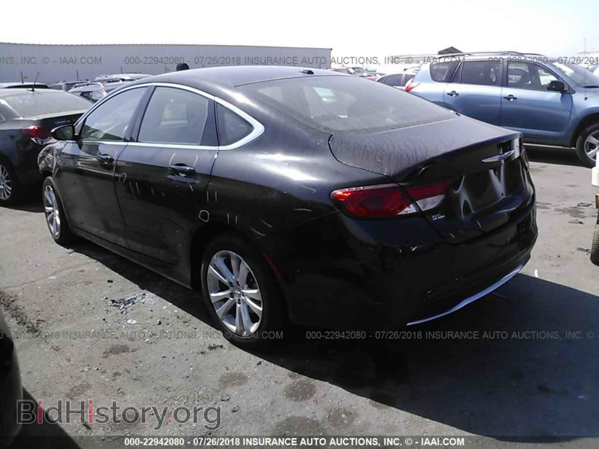 2015 Chrysler 200 - VIN: 1C3CCCAB9FN746758 - Photo 3