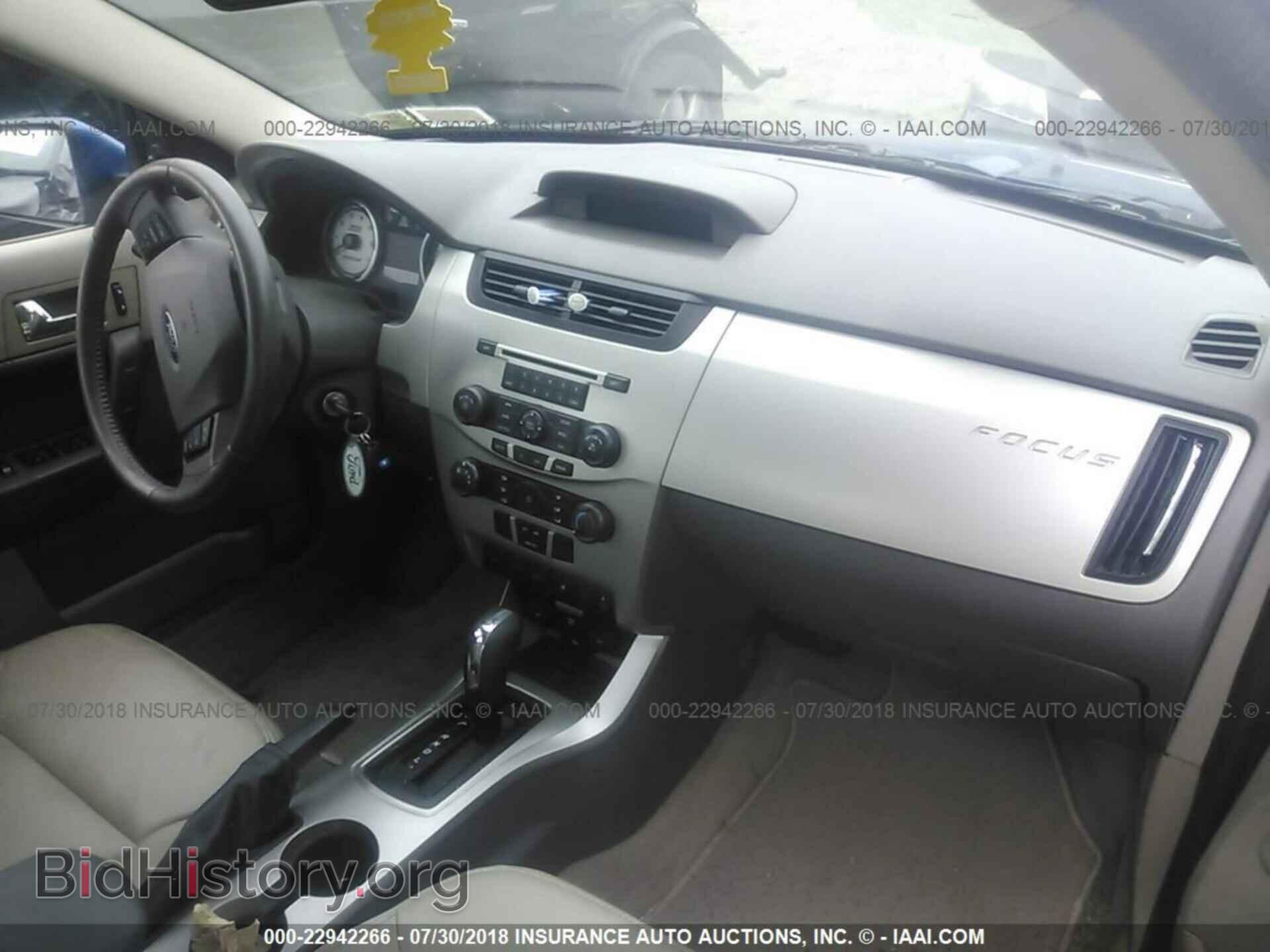 2011 Ford Focus - VIN: 1FAHP3GN5BW157451 - Фото 5