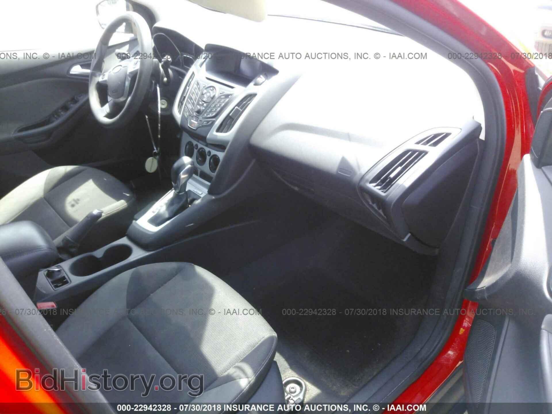 2013 Ford Focus - VIN: 1FADP3K28DL158013 - Photo 5