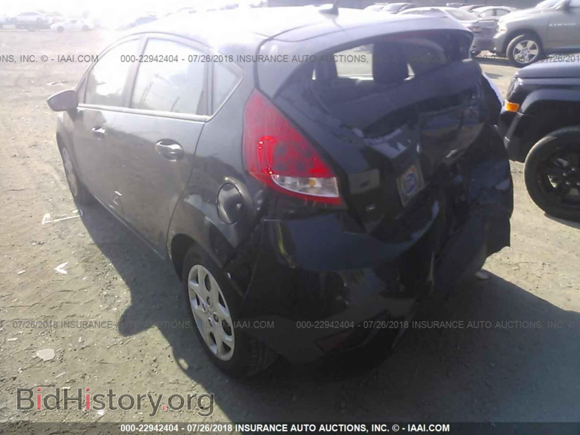 2013 Ford Fiesta - VIN: 3FADP4EJXDM186001 - Фото 3