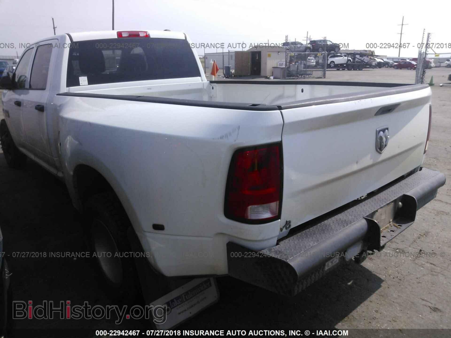 2012 Dodge Ram 3500 - VIN: 3C63DPGLXCG309962 - Photo 3
