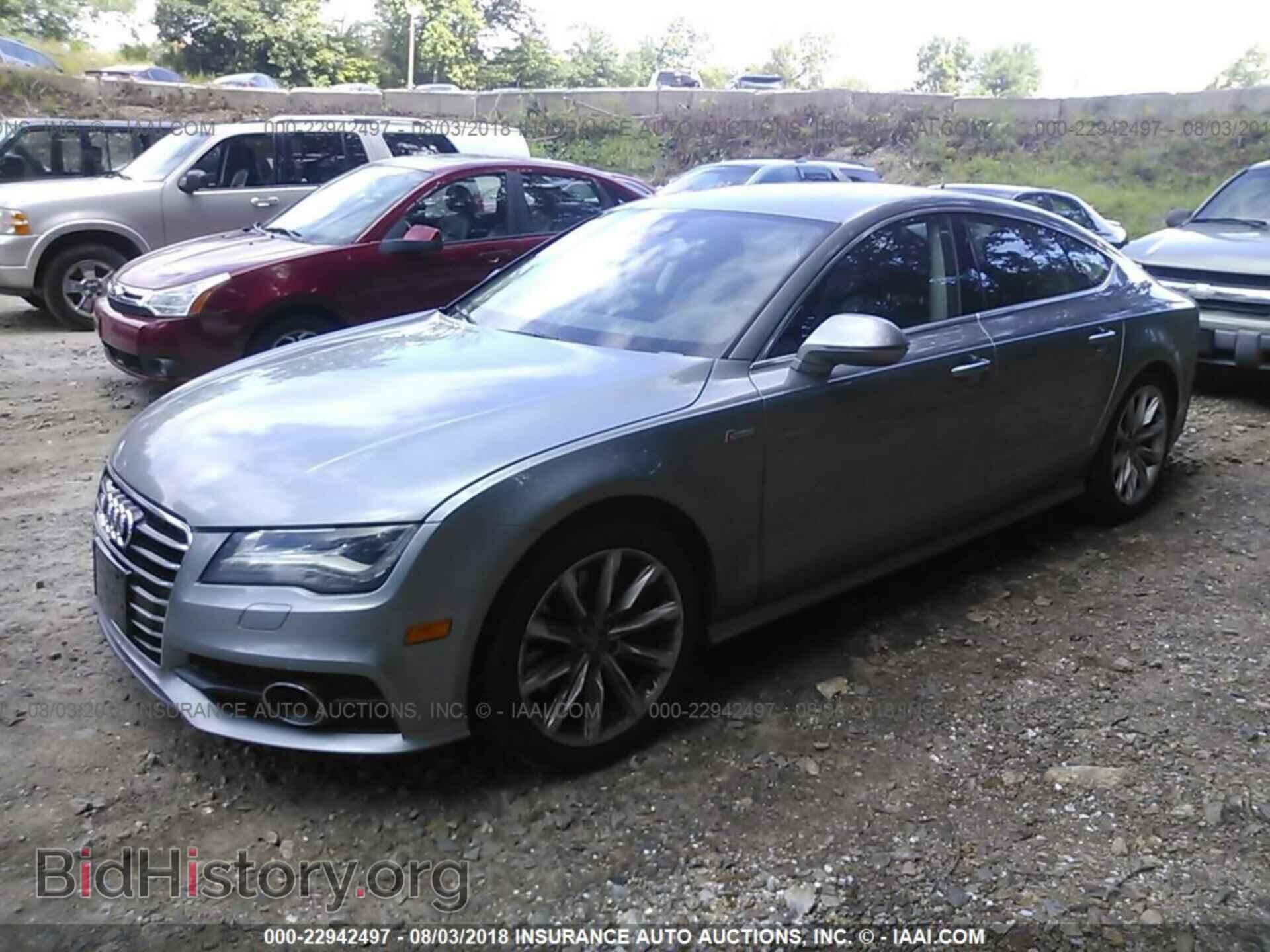 2013 Audi A7 - VIN: WAU2GAFC5DN080655 - Photo 2