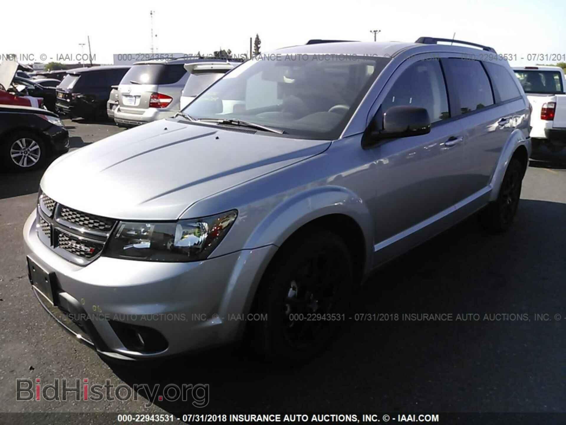 2018 Dodge Journey - VIN: 3C4PDCBG5JT254029 - Фото 2
