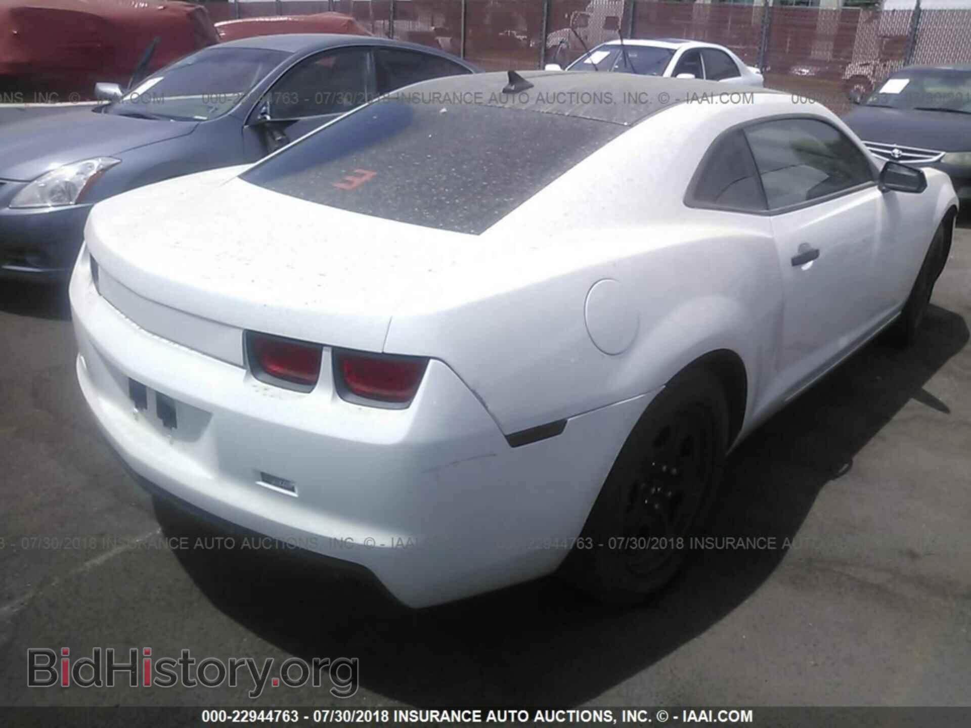 2011 Chevrolet Camaro - VIN: 2G1FE1ED2B9205155 - Фото 4