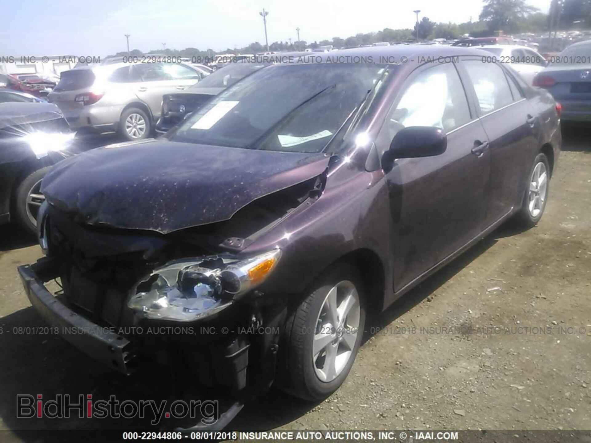 2013 Toyota Corolla - VIN: 2T1BU4EEXDC073011 - Photo 2
