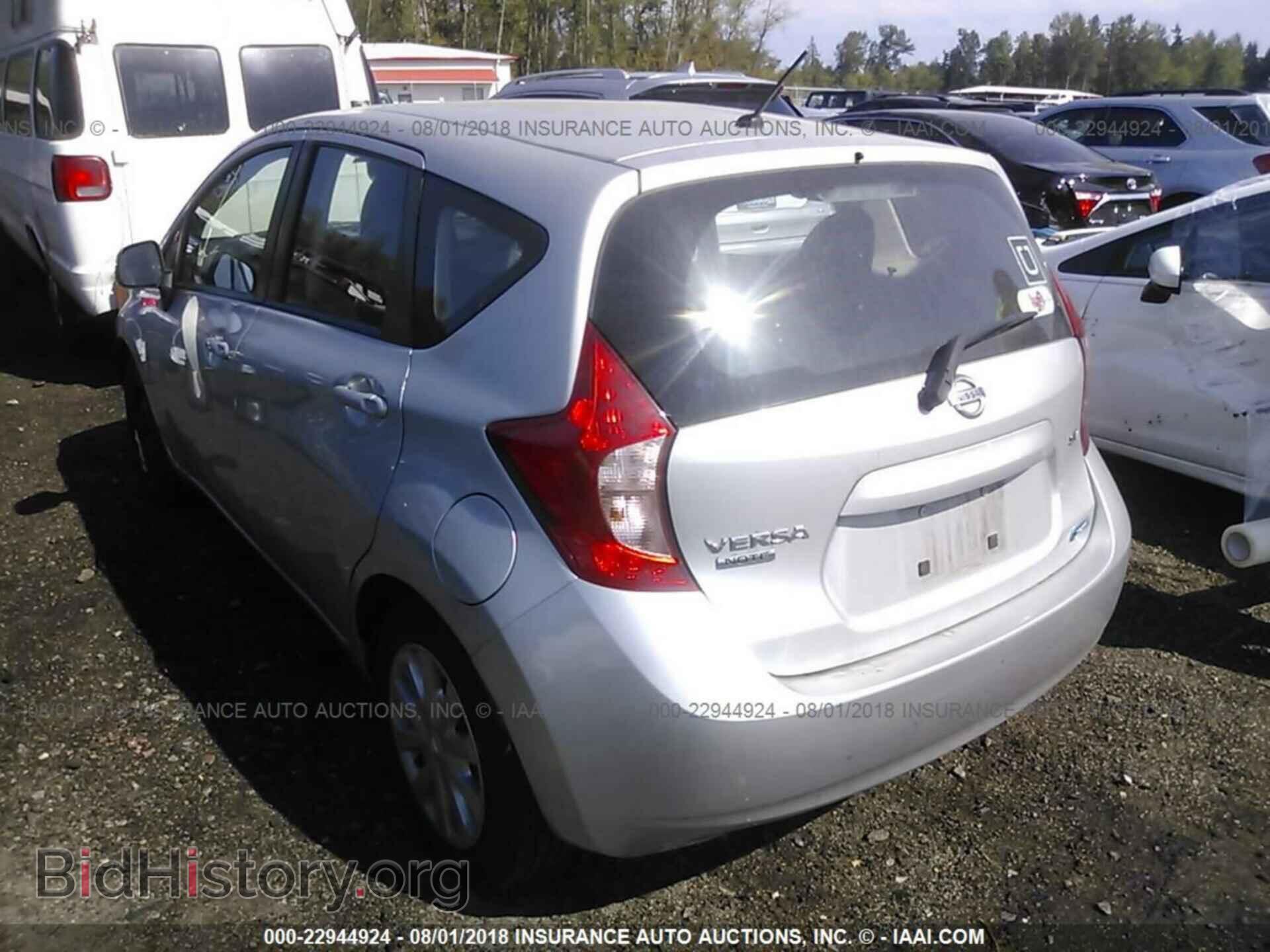 2014 Nissan Versa note - VIN: 3N1CE2CP0EL397645 - Фото 3