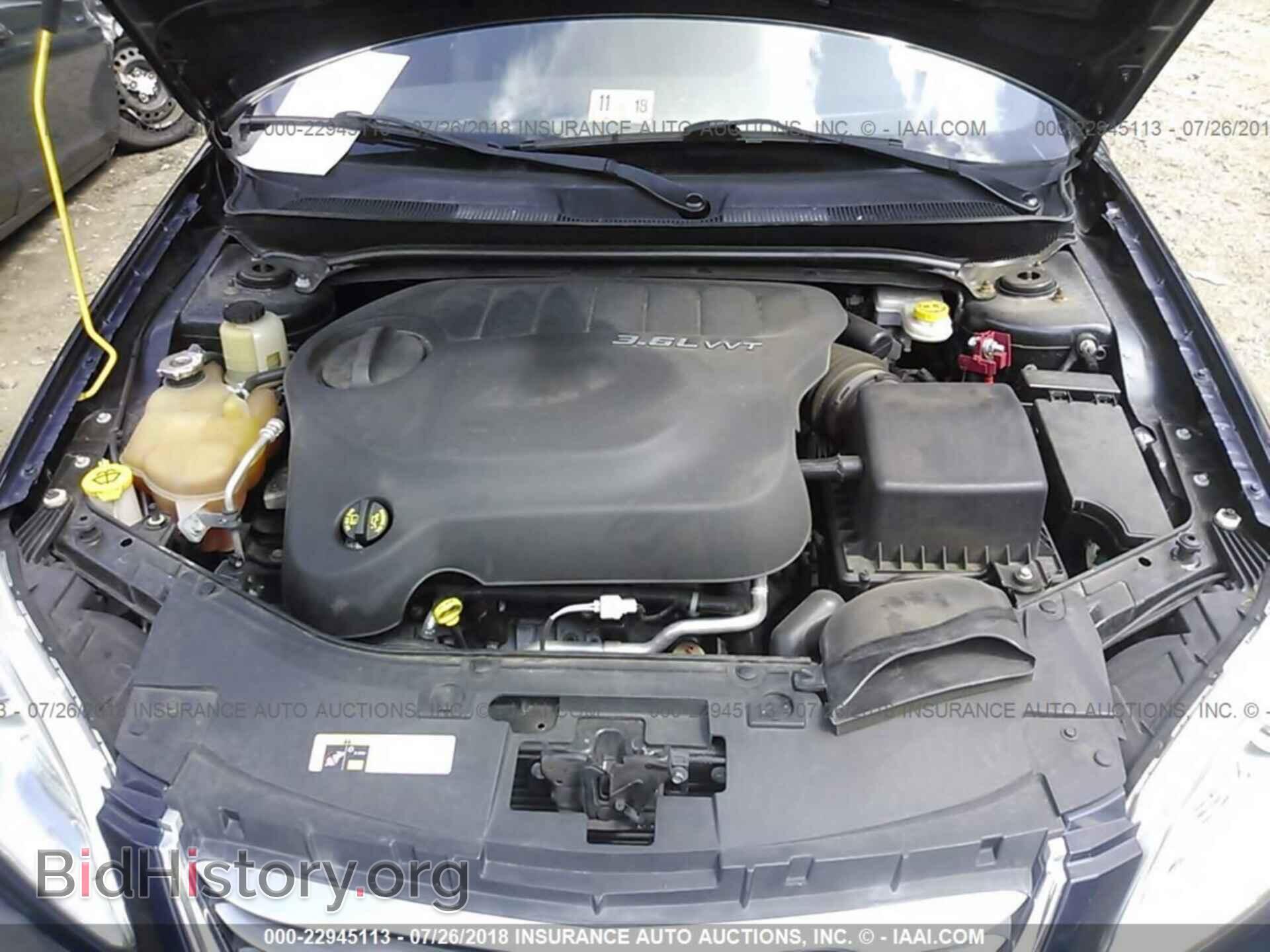 2013 Chrysler 200 - VIN: 1C3CCBCG4DN747137 - Photo 10