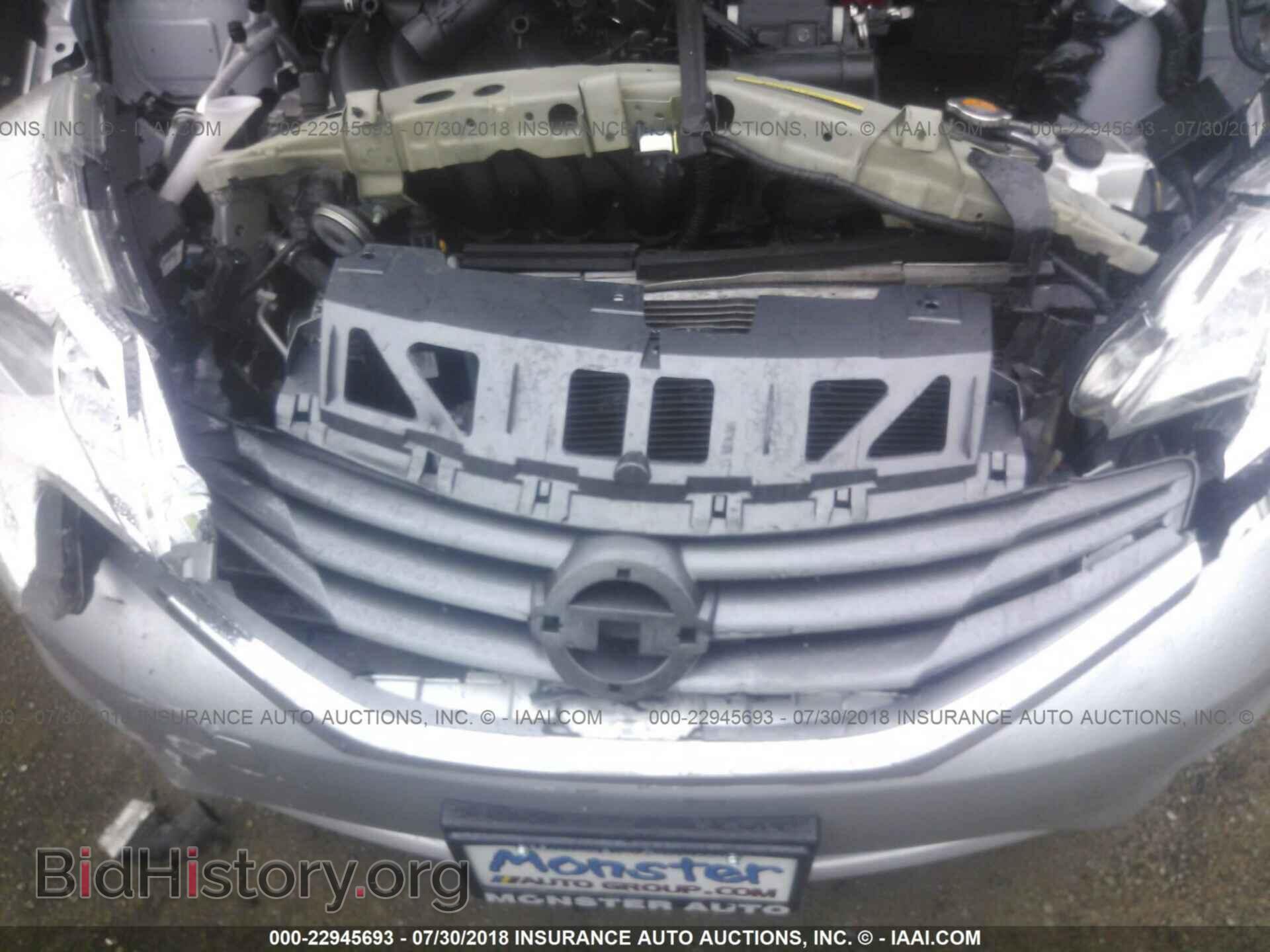 2016 Nissan Versa note - VIN: 3N1CE2CP0GL380413 - Photo 6