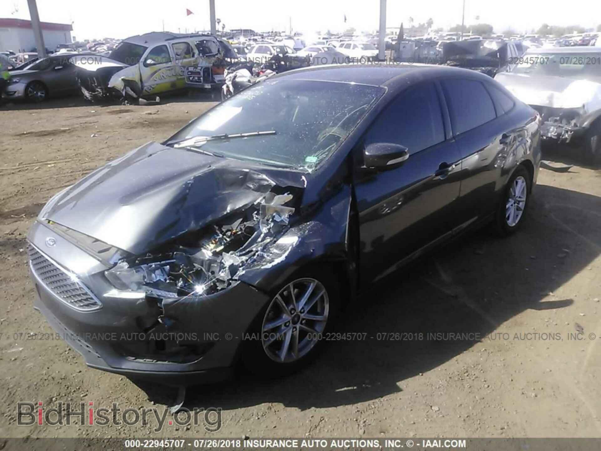 2015 FORD FOCUS - VIN: 1FADP3F23FL256556 - Photo 2