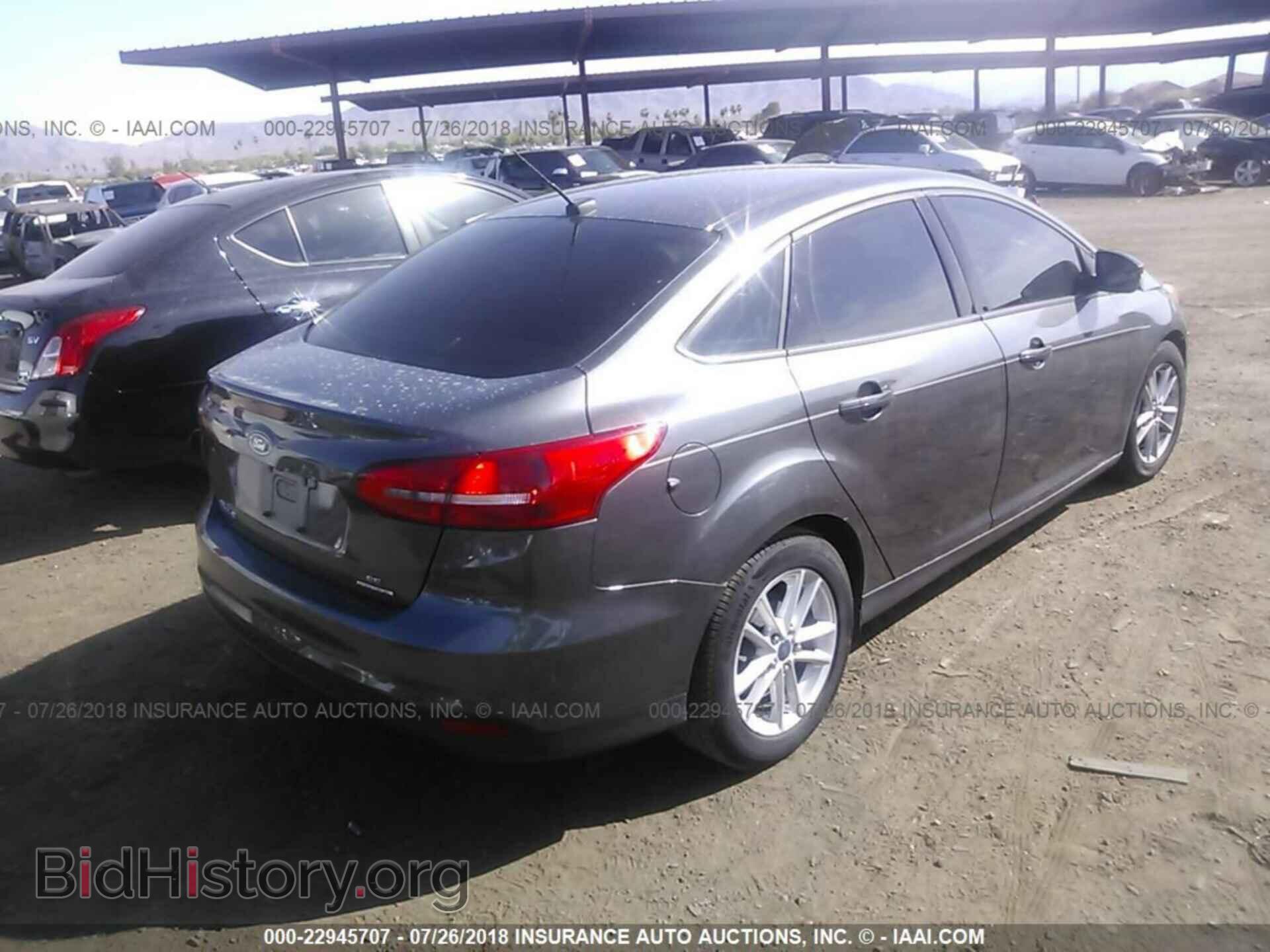 2015 FORD FOCUS - VIN: 1FADP3F23FL256556 - Photo 4