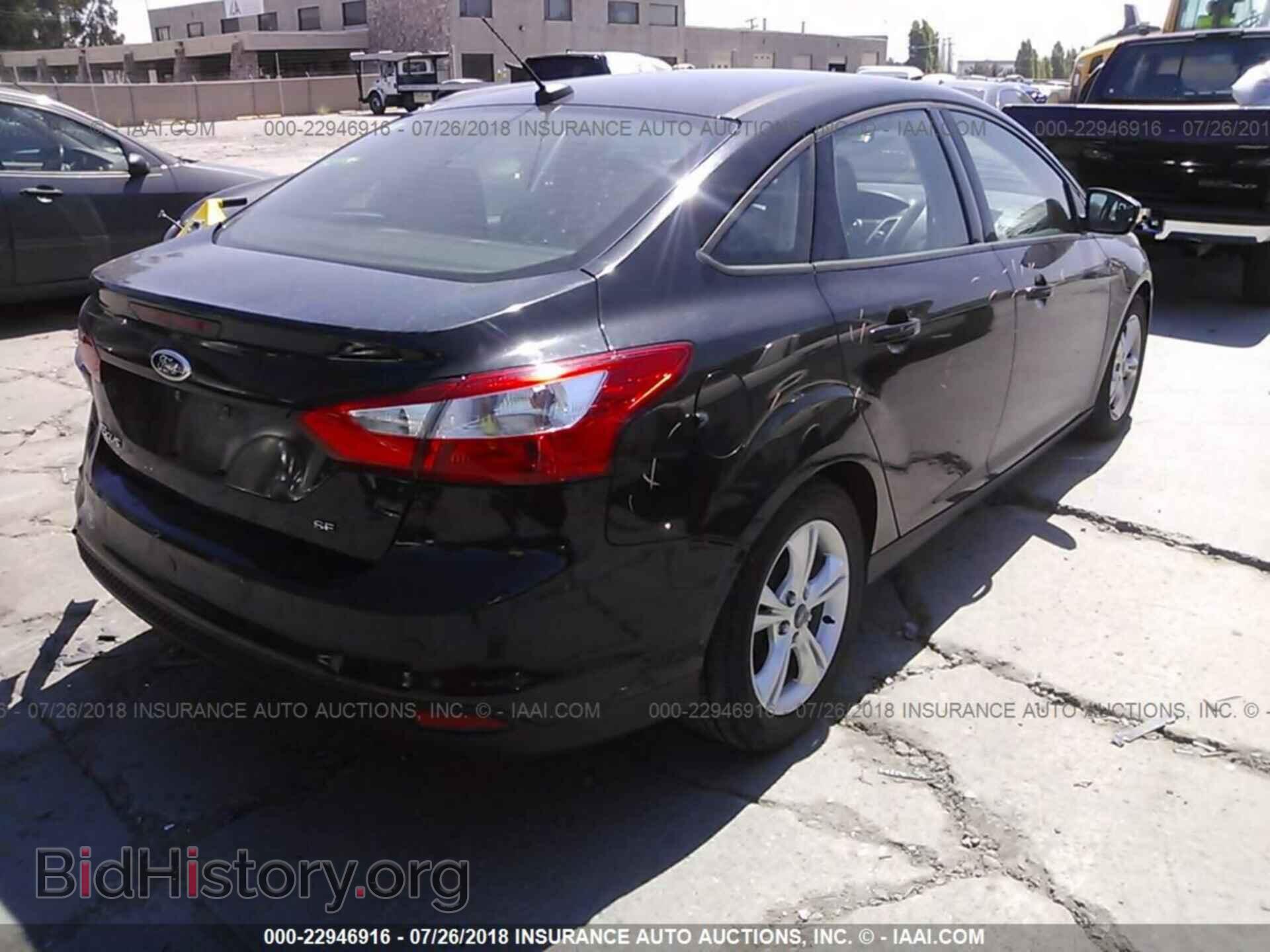 2013 Ford Focus - VIN: 1FADP3F28DL103166 - Photo 4