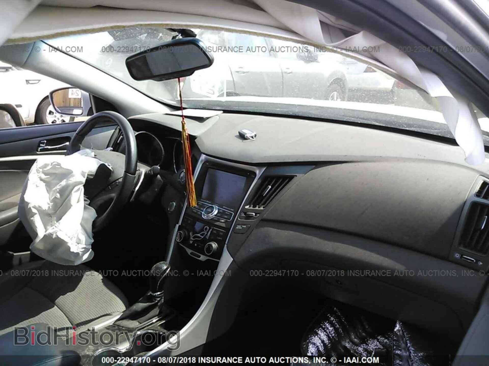 2012 Hyundai Sonata - VIN: 5NPEC4AB7CH420639 - Photo 5