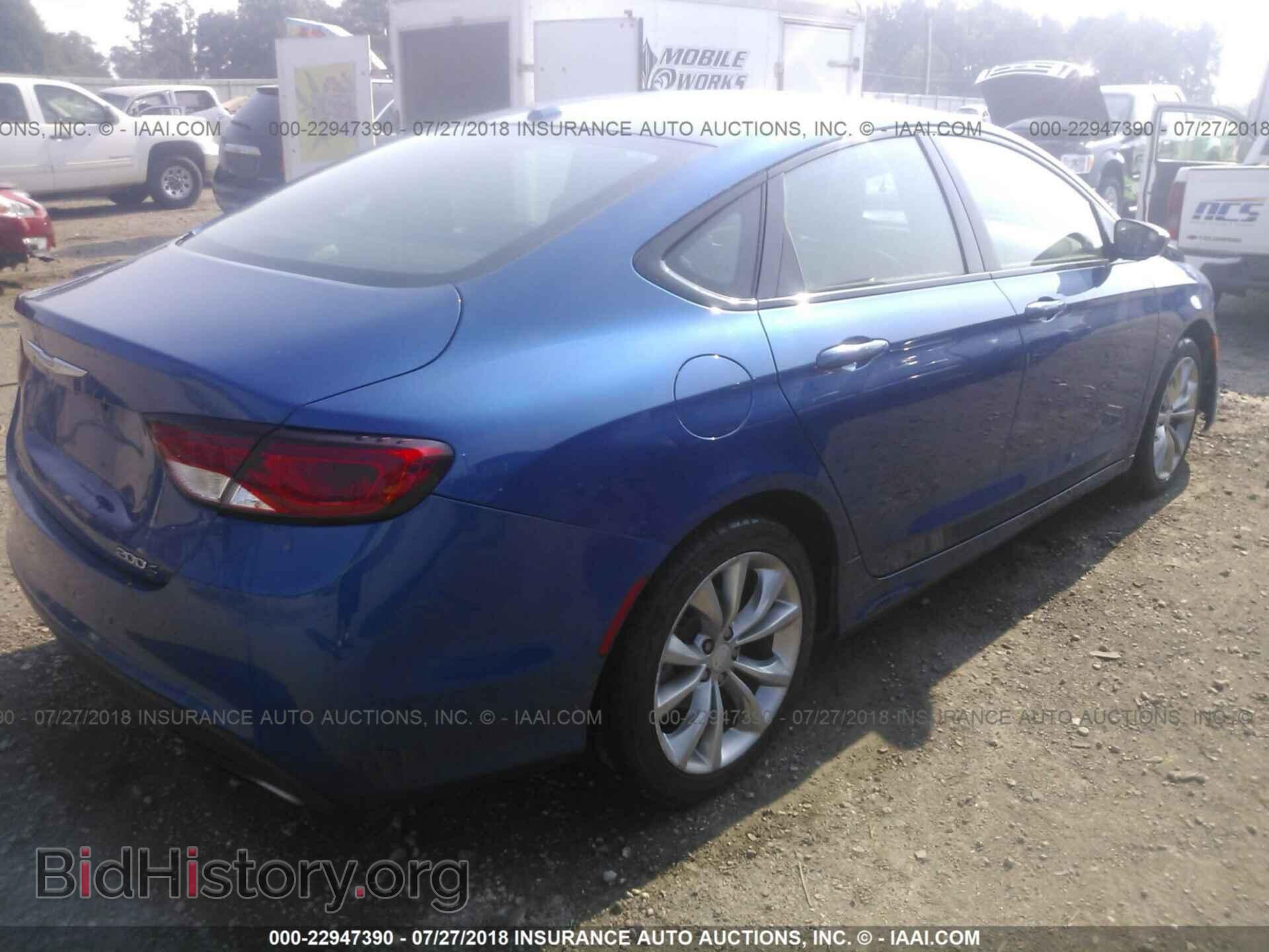2015 Chrysler 200 - VIN: 1C3CCCBB7FN670441 - Photo 4