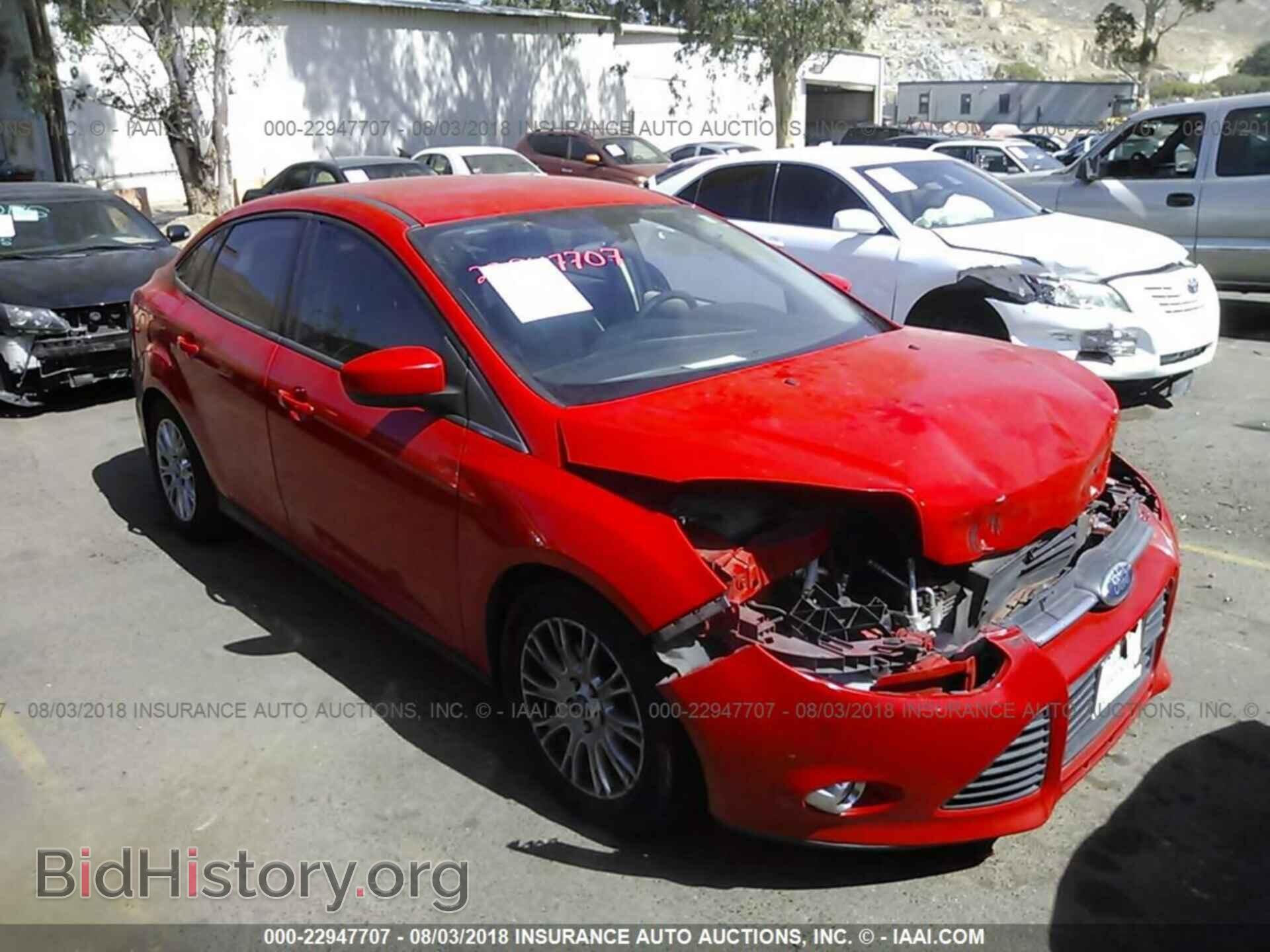 Photo 1FAHP3F29CL178247 - Ford Focus 2012