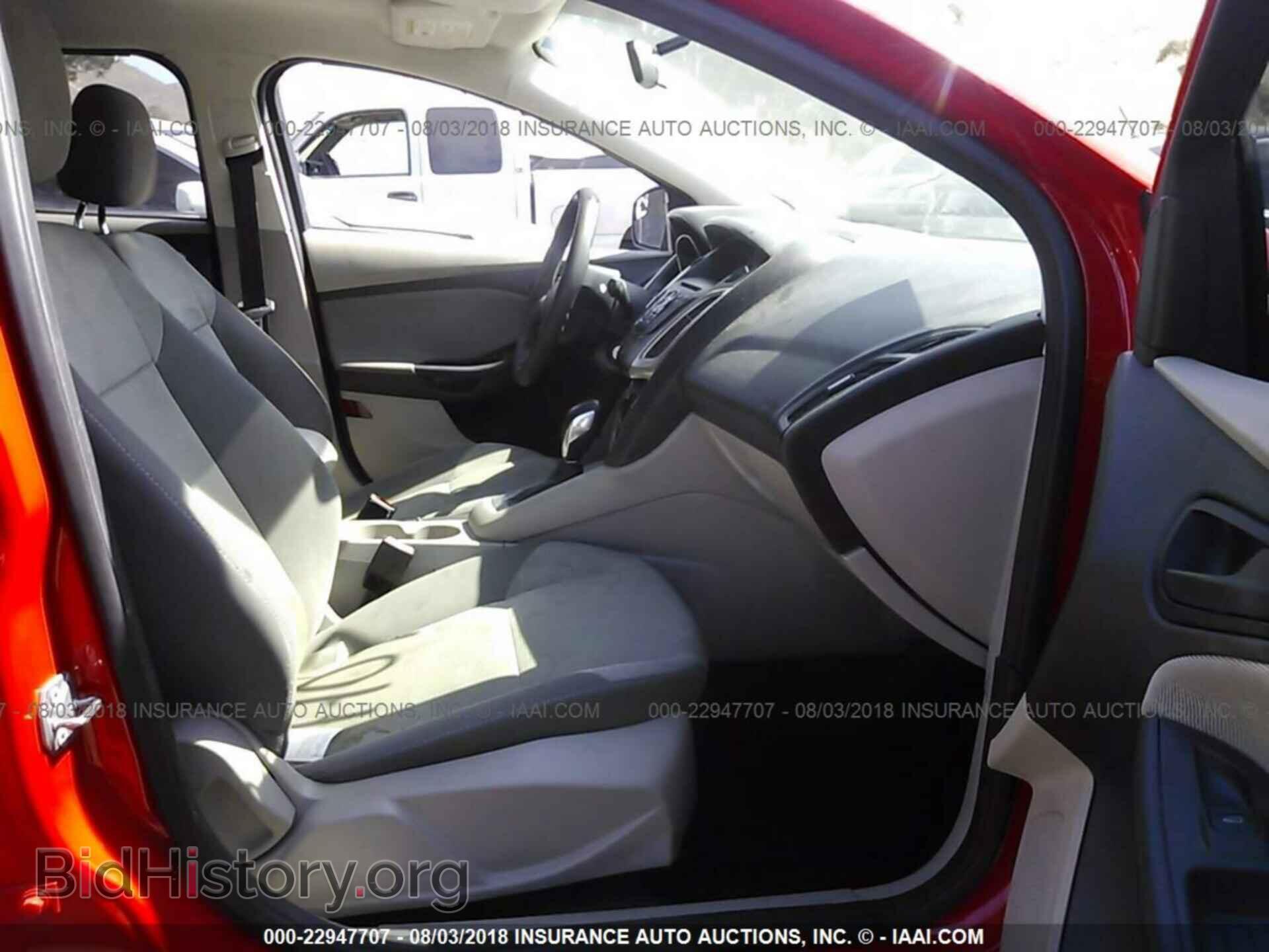 2012 Ford Focus - VIN: 1FAHP3F29CL178247 - Фото 5