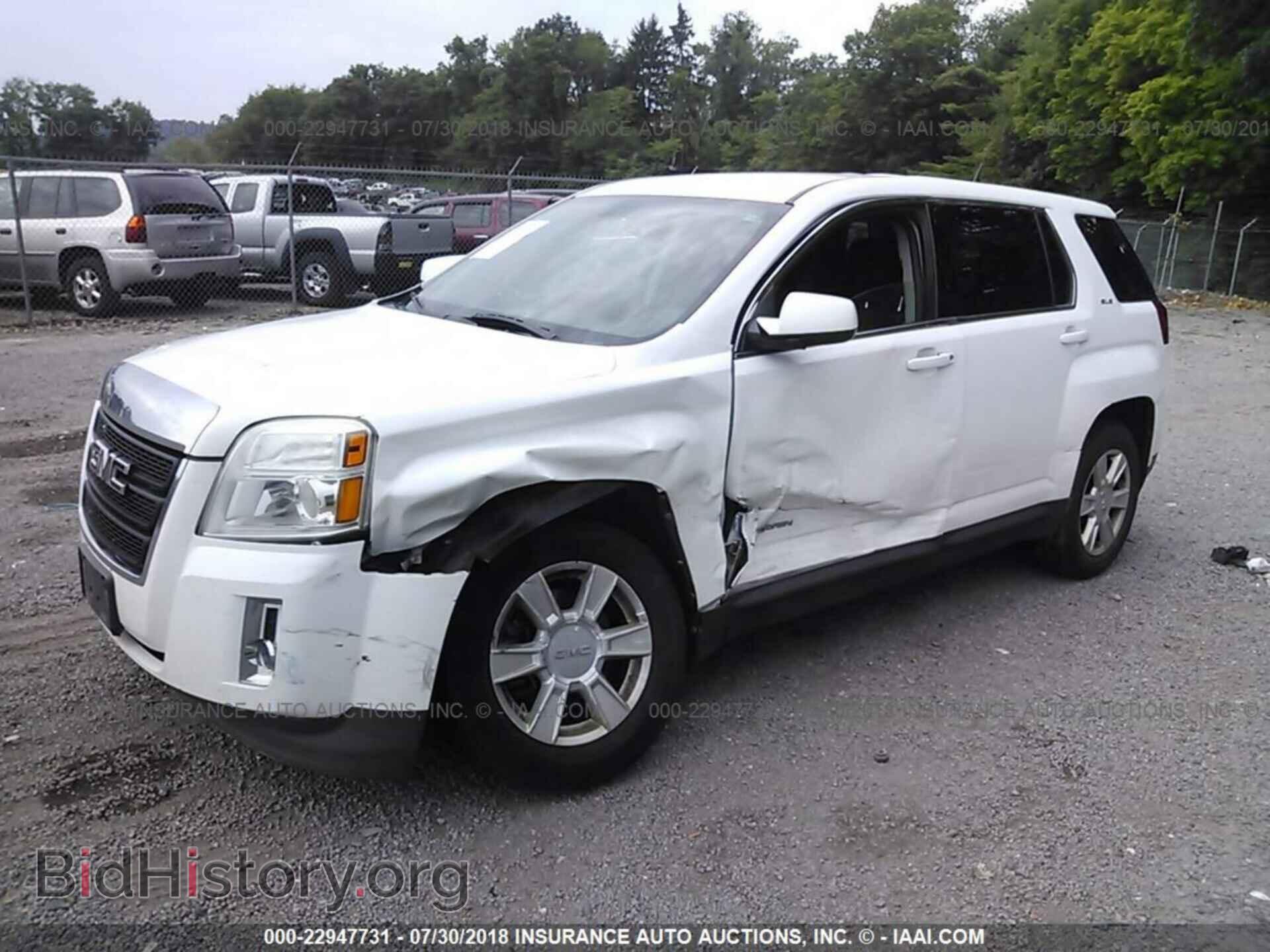 2011 Gmc Terrain - VIN: 2CTALMEC3B6257853 - Photo 2