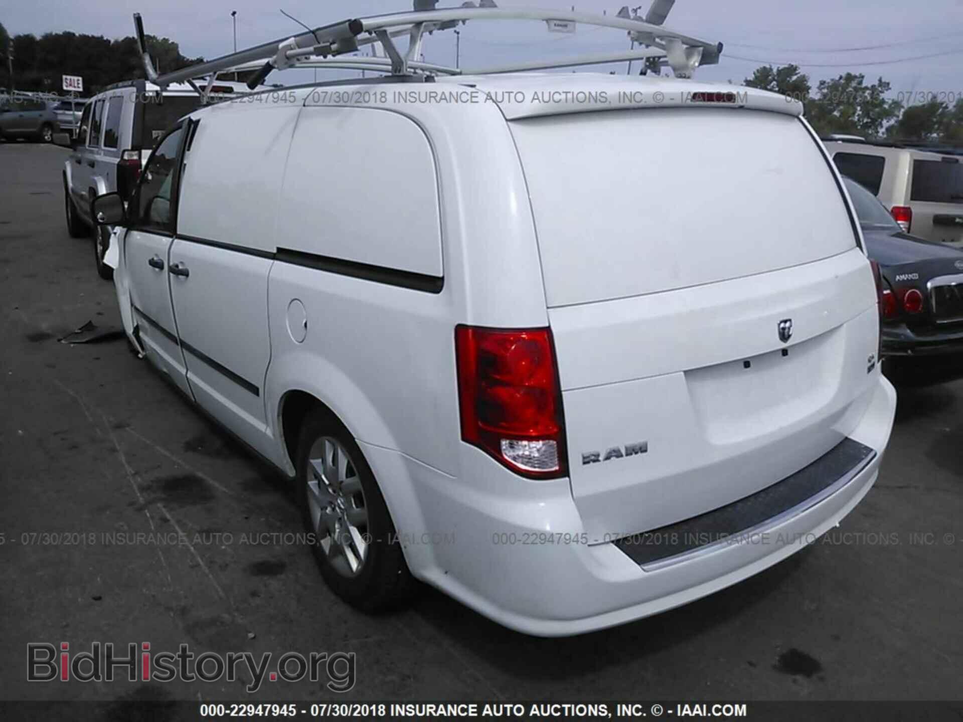 2014 Ram Tradesman - VIN: 2C4JRGAGXER241916 - Фото 3