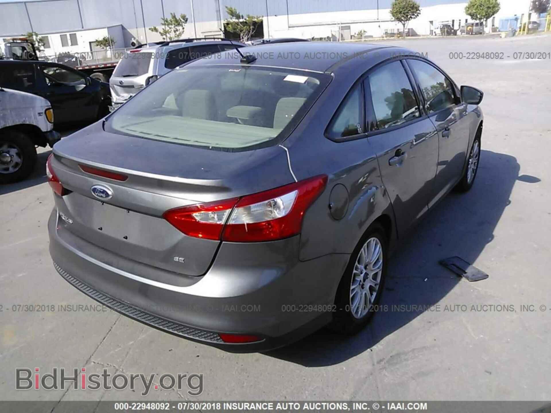 2012 Ford Focus - VIN: 1FAHP3F2XCL178287 - Photo 4