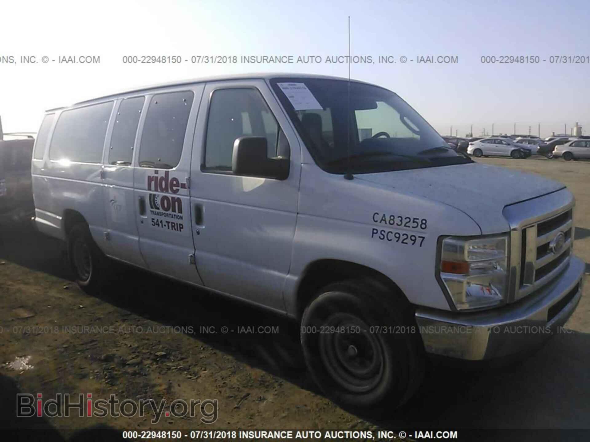 Photo 1FBSS3BL7BDB10233 - FORD ECONOLINE 2011