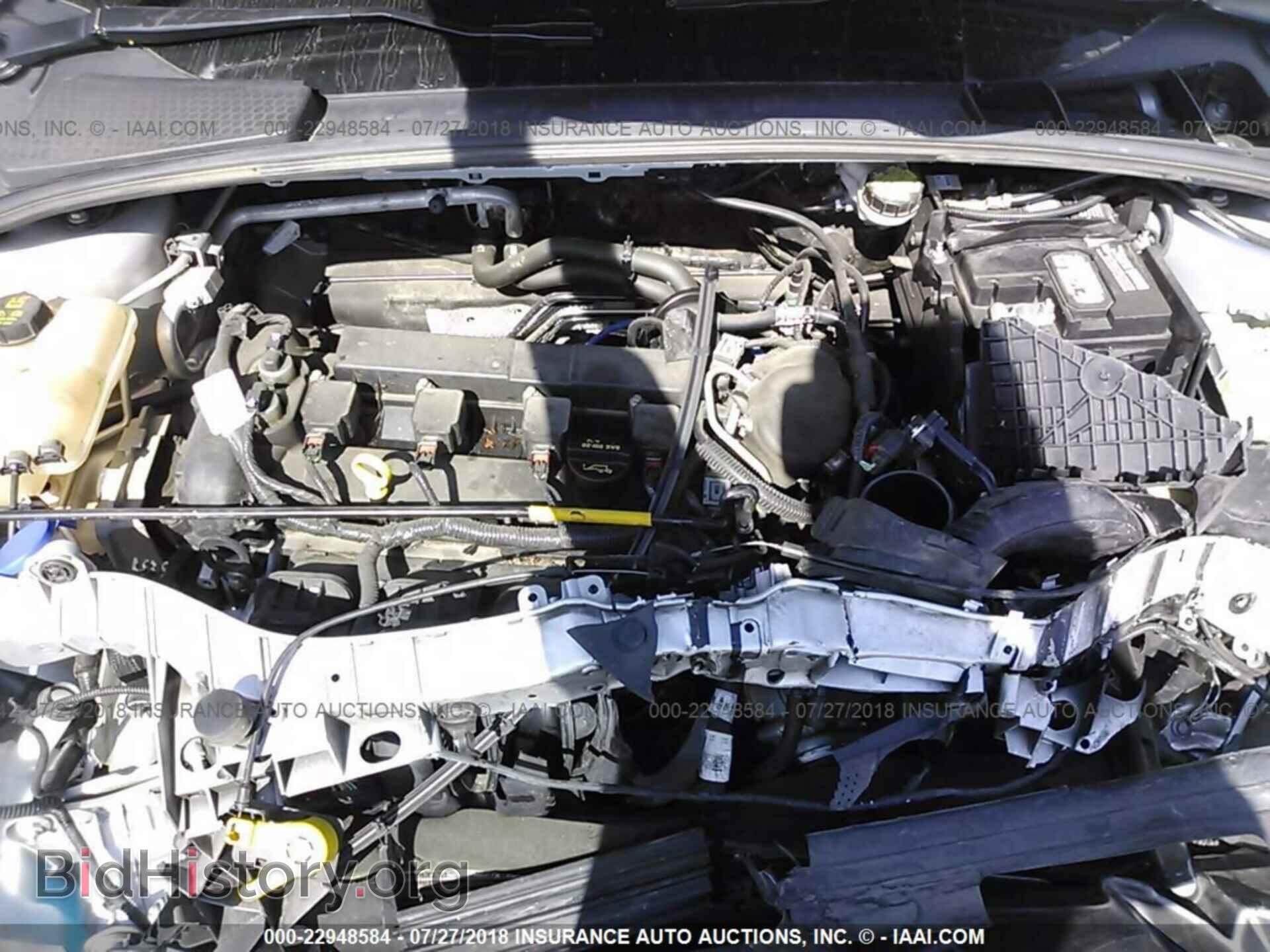 2014 Ford Focus - VIN: 1FADP3E29EL381643 - Photo 10
