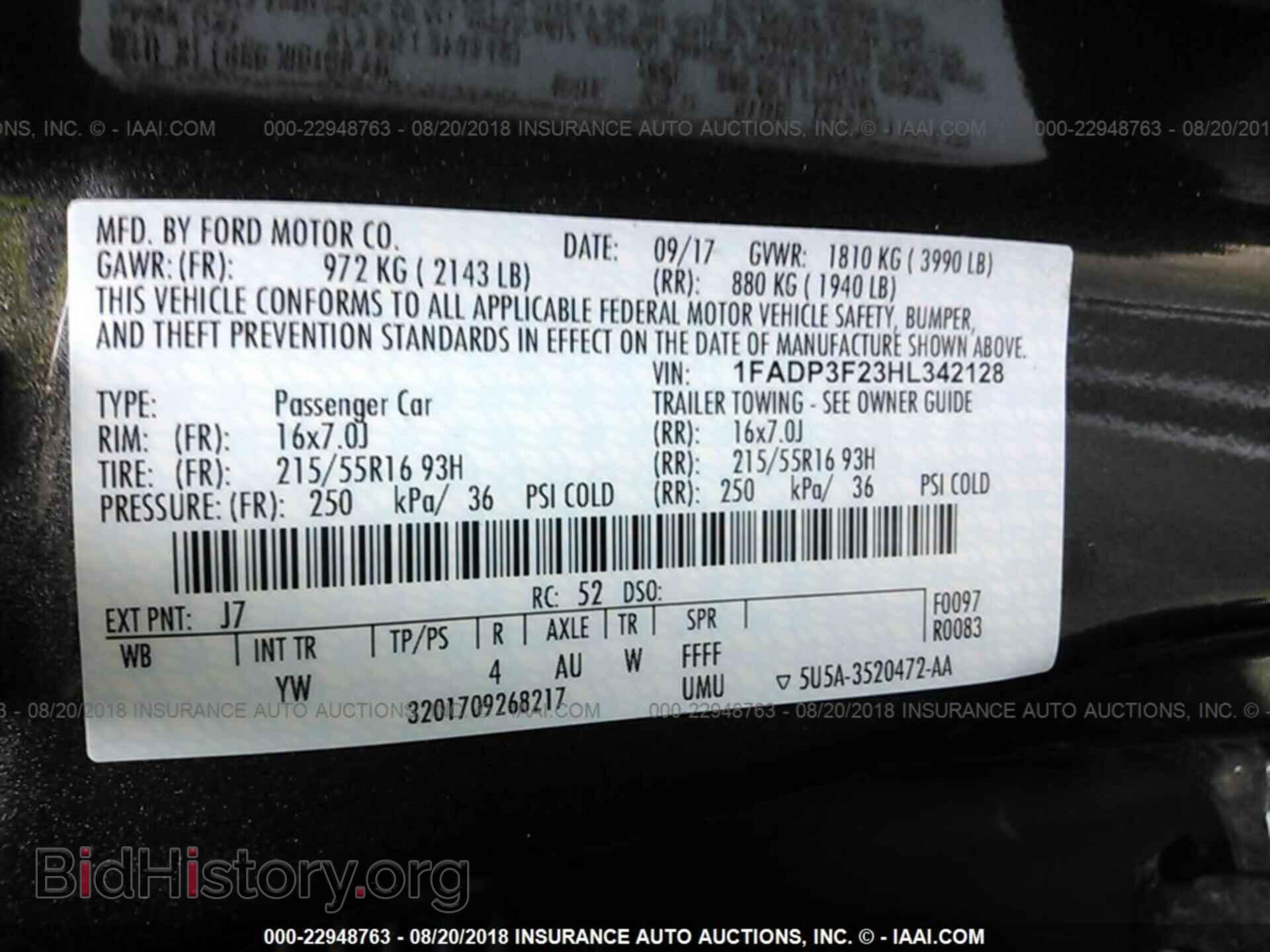 2017 Ford Focus - VIN: 1FADP3F23HL342128 - Photo 9