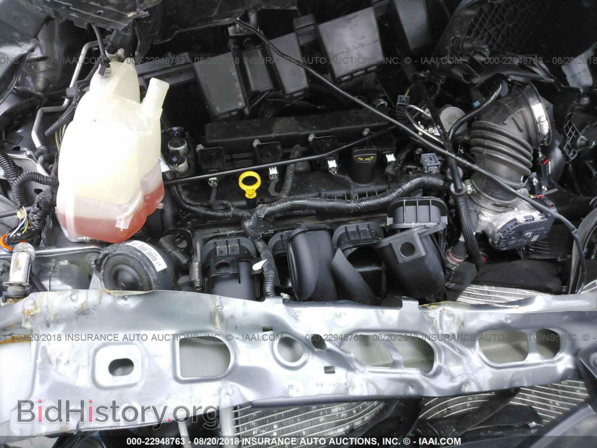 2017 Ford Focus - VIN: 1FADP3F23HL342128 - Photo 10