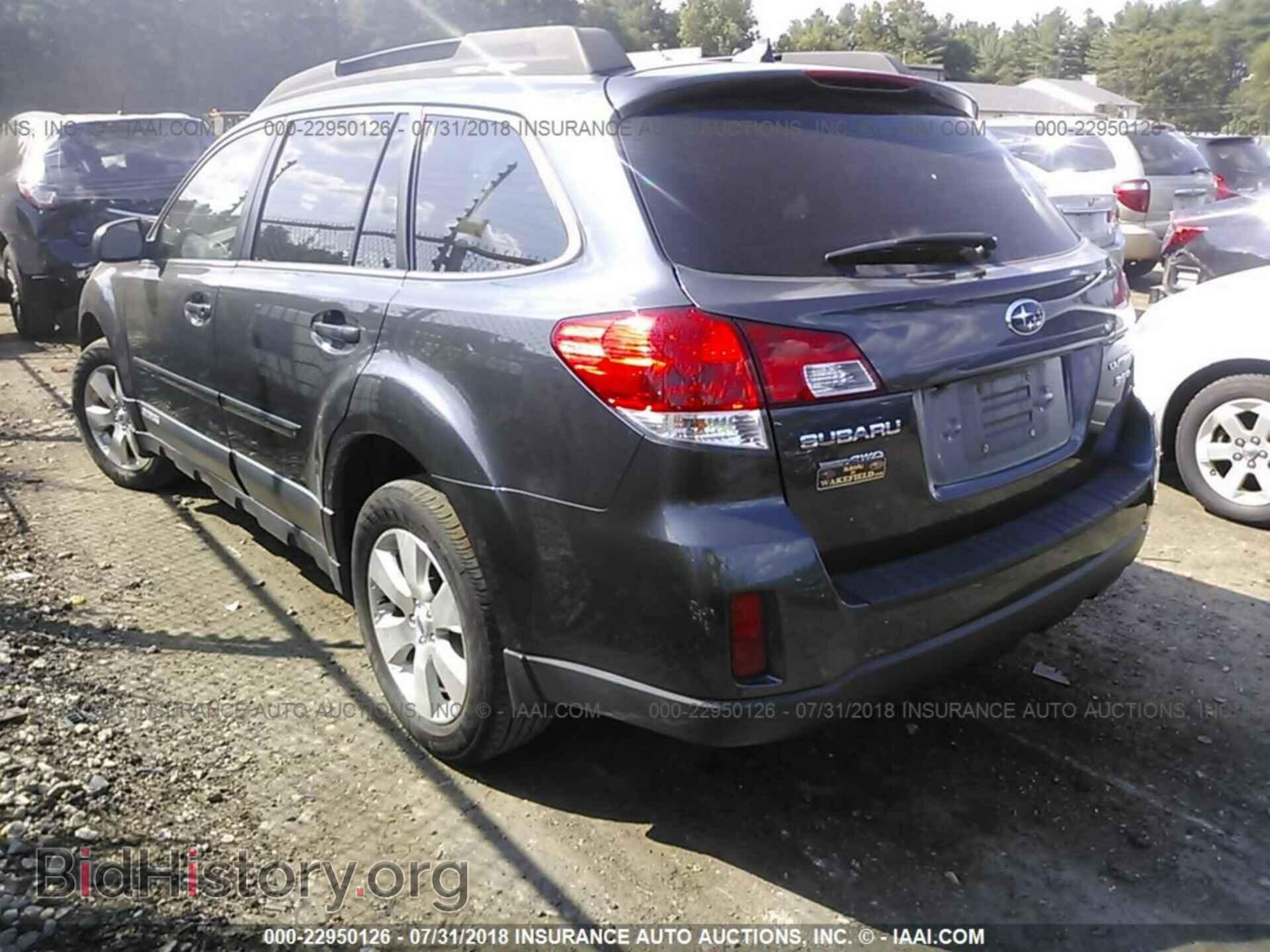 2012 Subaru Outback - VIN: 4S4BRDLC2C2258570 - Фото 3