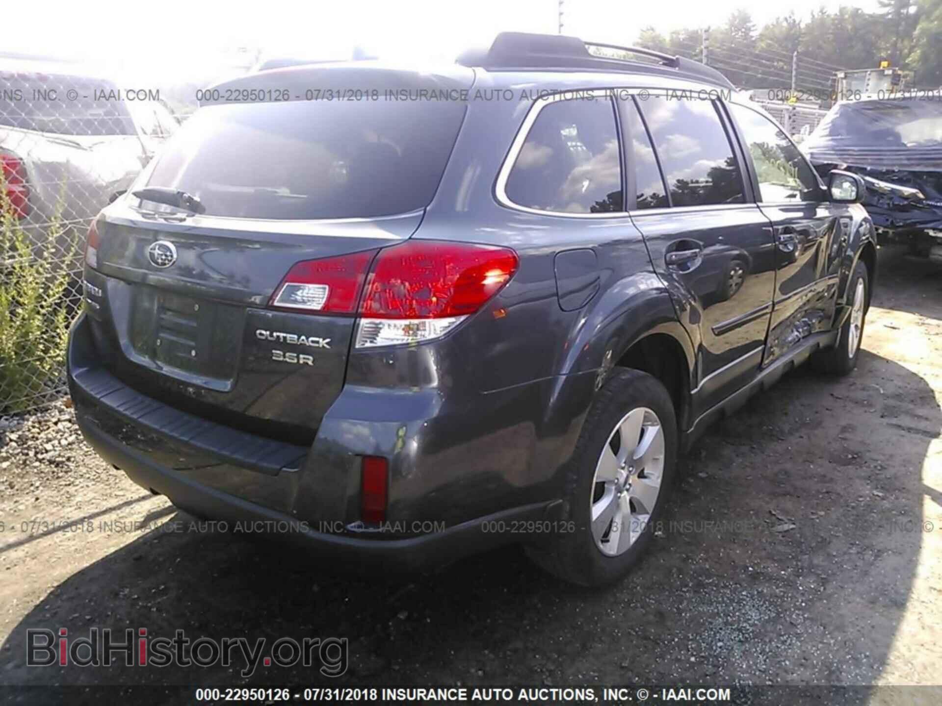 2012 Subaru Outback - VIN: 4S4BRDLC2C2258570 - Фото 4