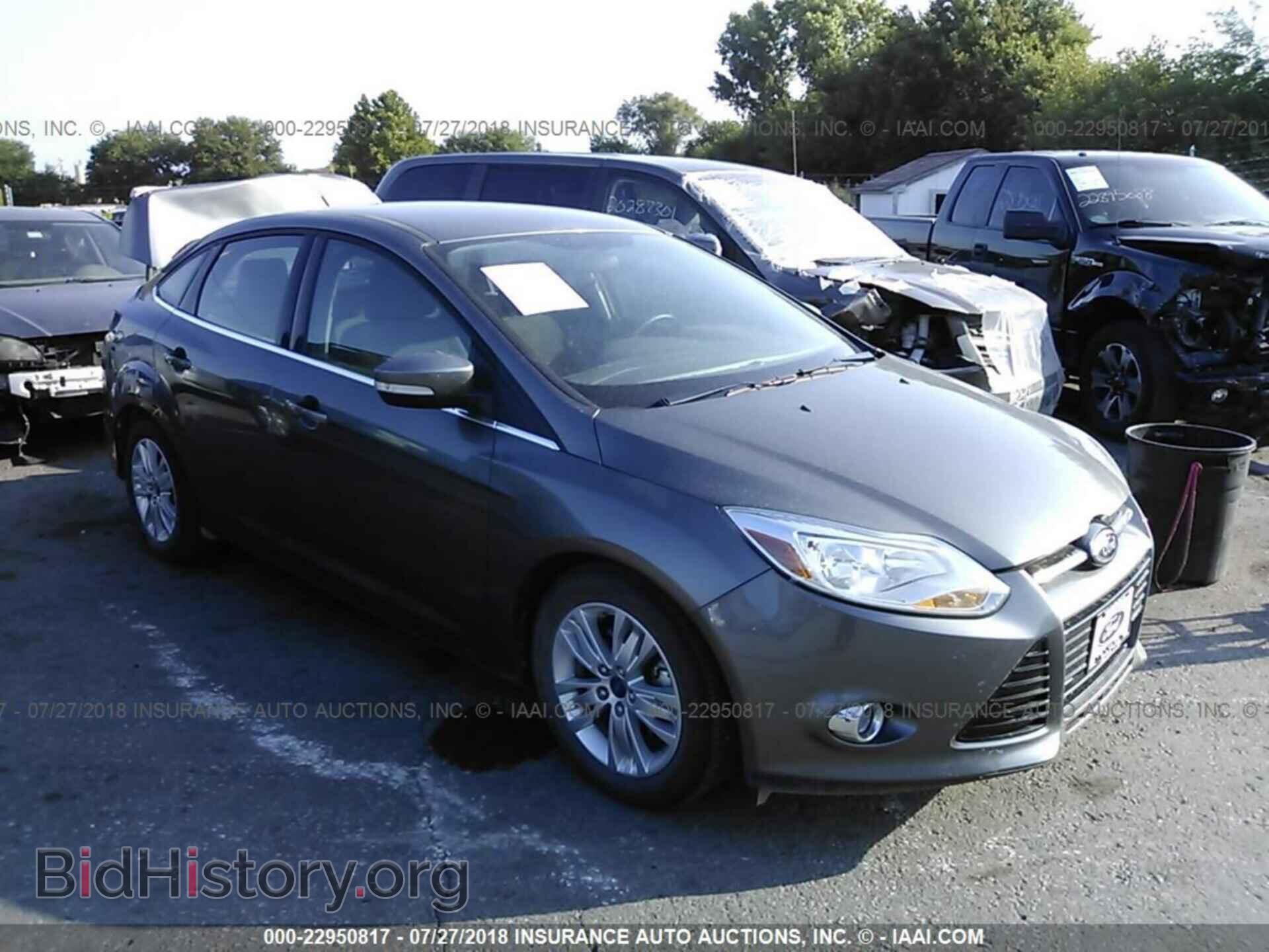 Photo 1FAHP3H21CL394459 - Ford Focus 2012