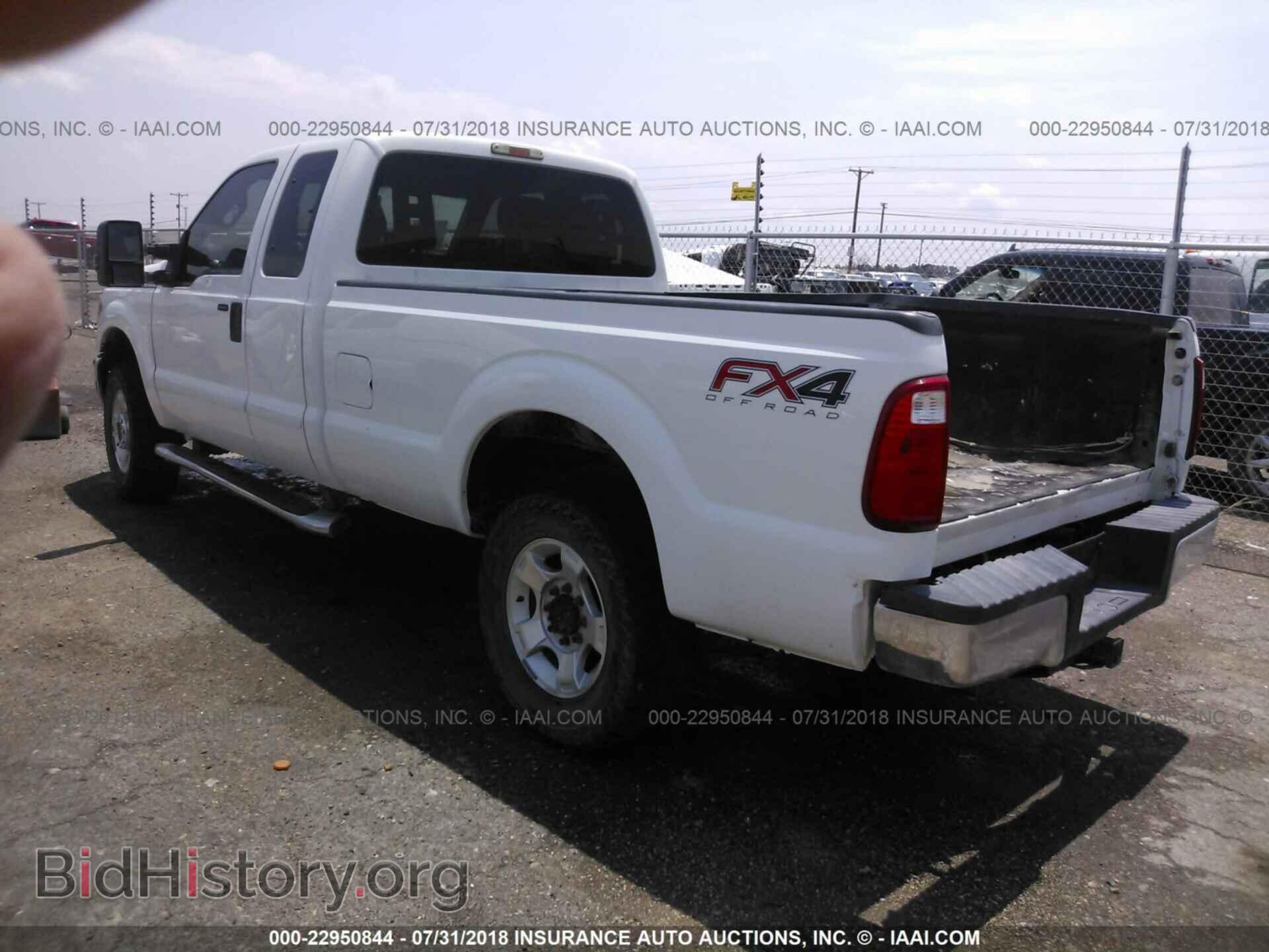 2014 Ford F250 - VIN: 1FT7X2B68EEA84165 - Фото 3