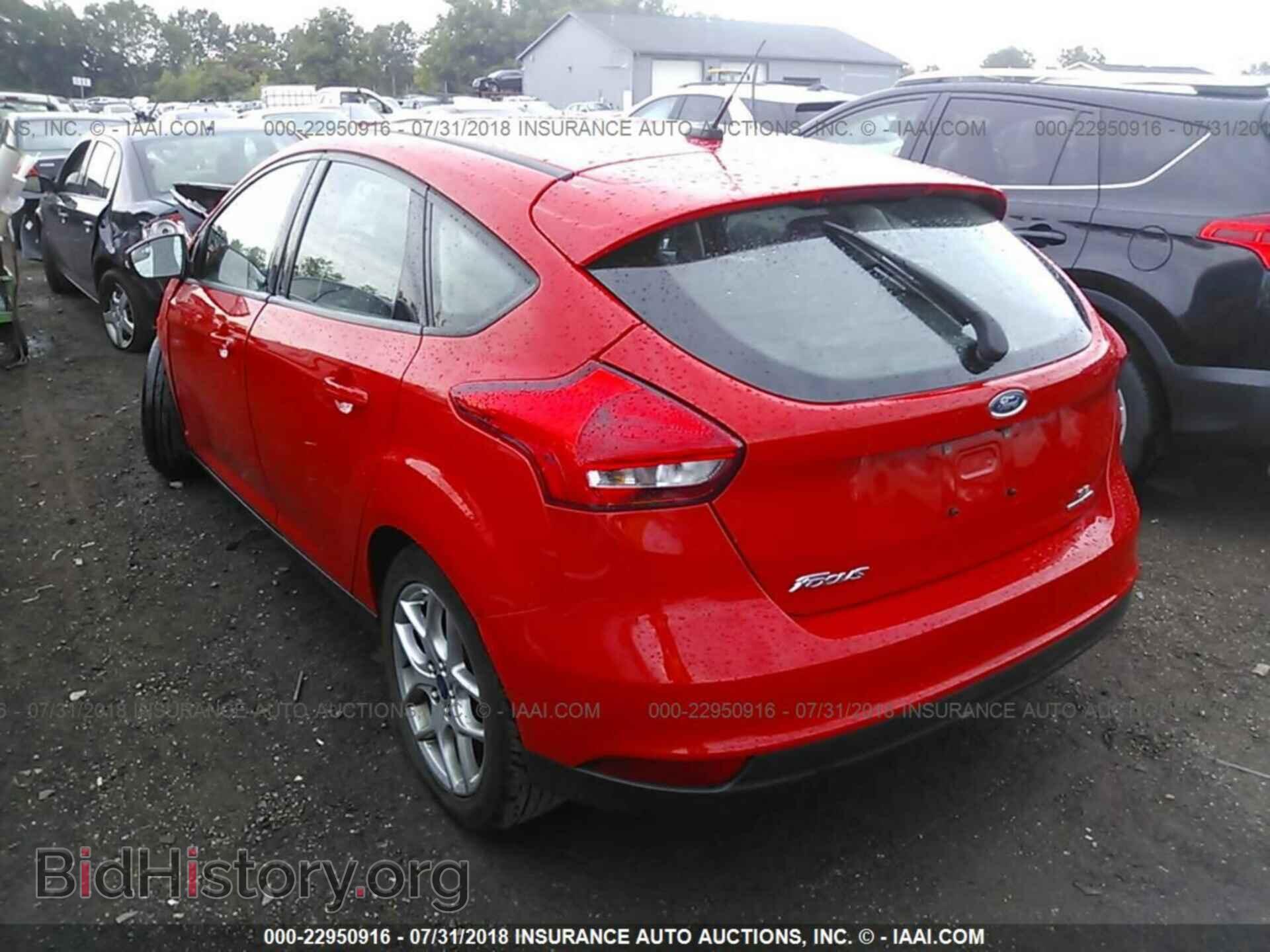 2015 Ford Focus - VIN: 1FADP3K23FL268650 - Photo 3