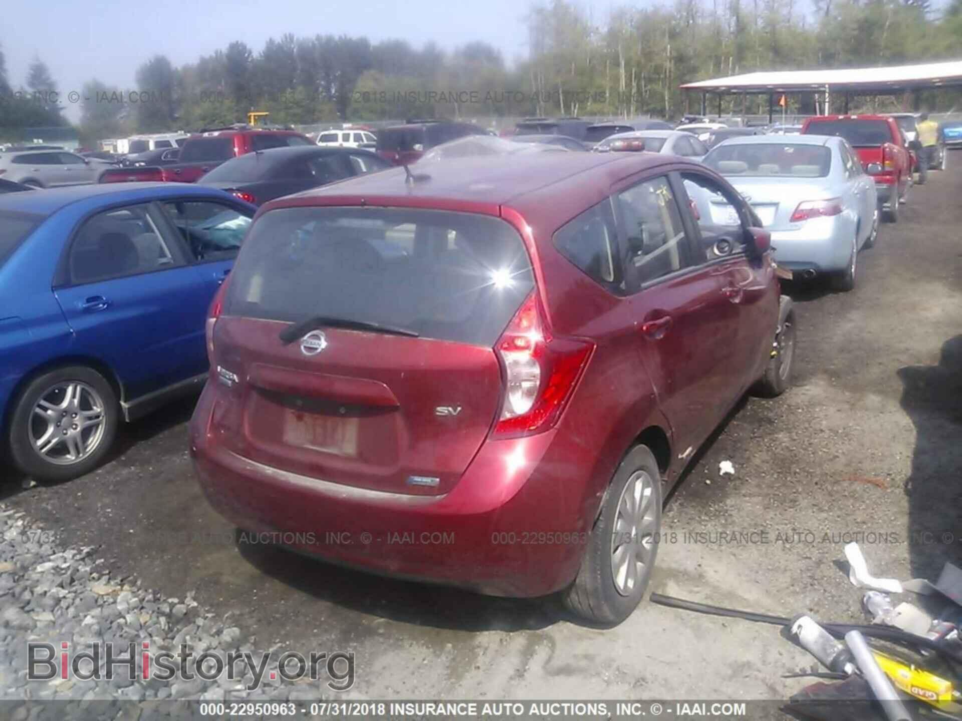 2016 Nissan Versa note - VIN: 3N1CE2CP3GL354498 - Фото 4