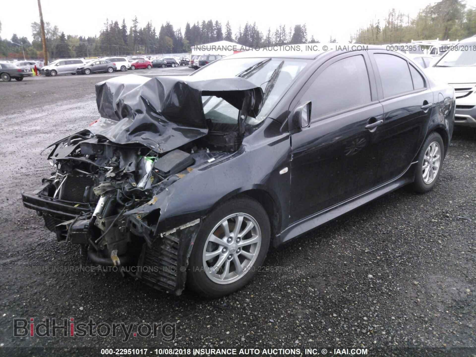 2014 Mitsubishi Lancer - VIN: JA32U2FU3EU010216 - Фото 2