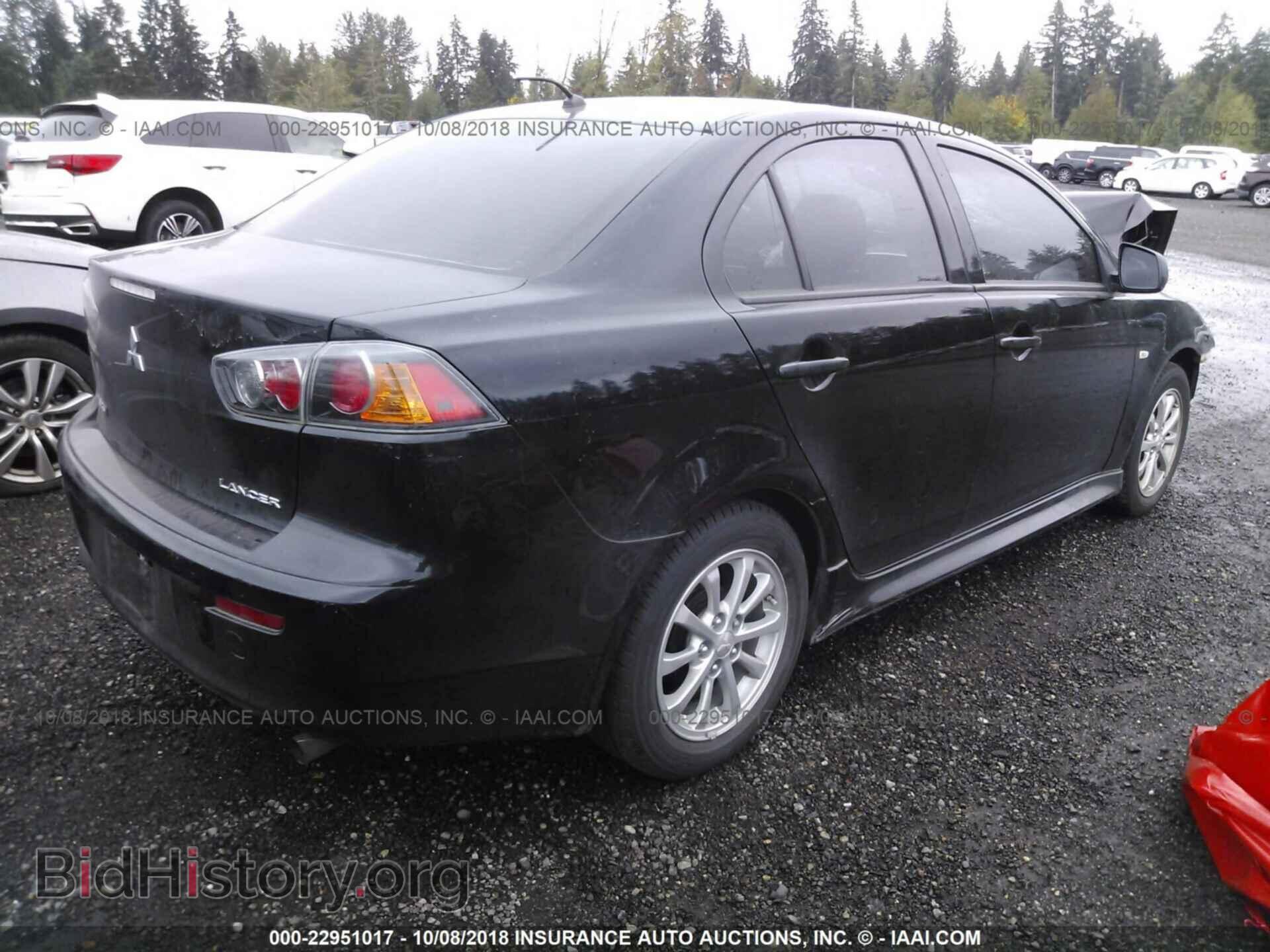 2014 Mitsubishi Lancer - VIN: JA32U2FU3EU010216 - Фото 4
