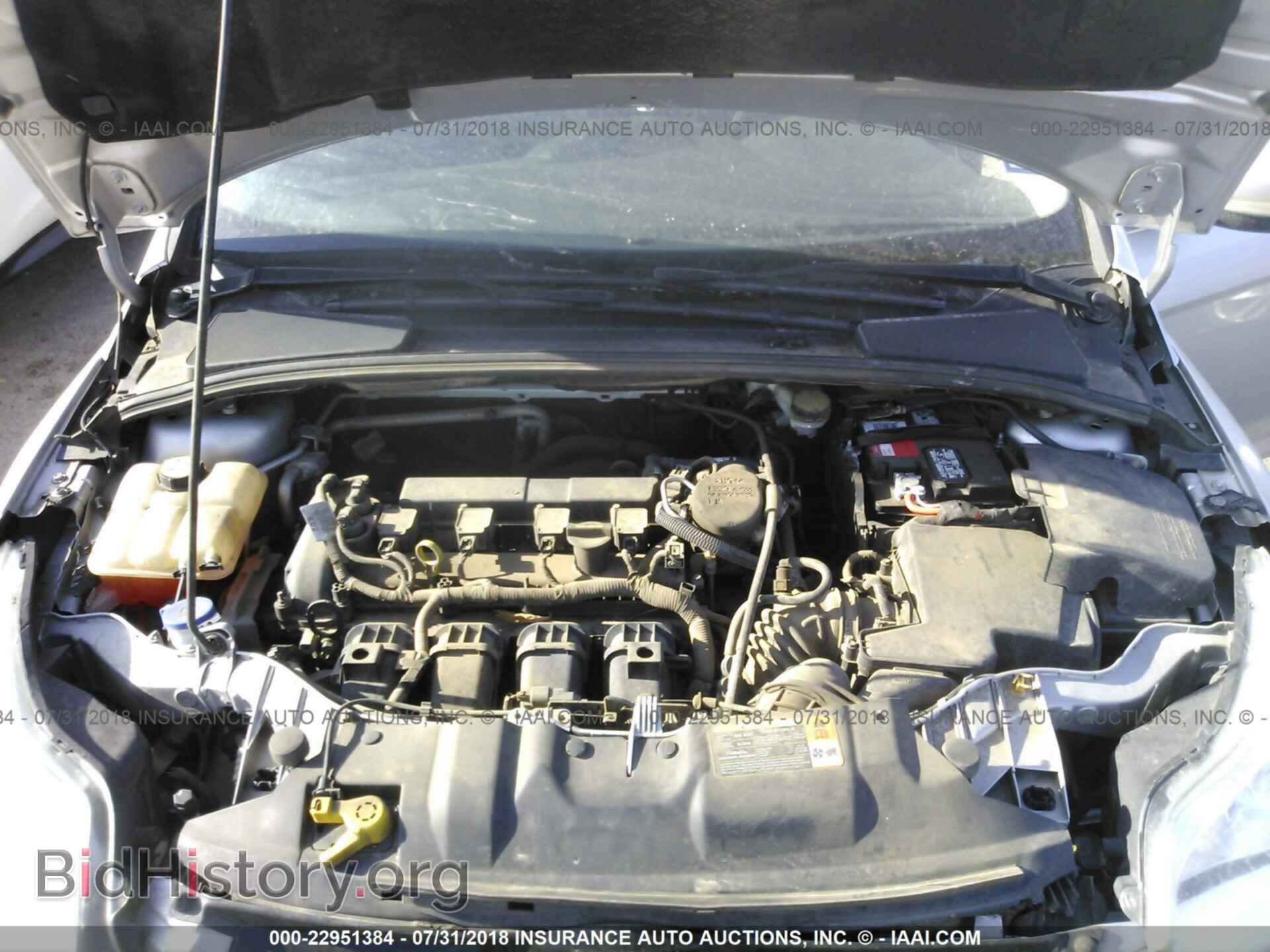 2012 Ford Focus - VIN: 1FAHP3H21CL469192 - Photo 10